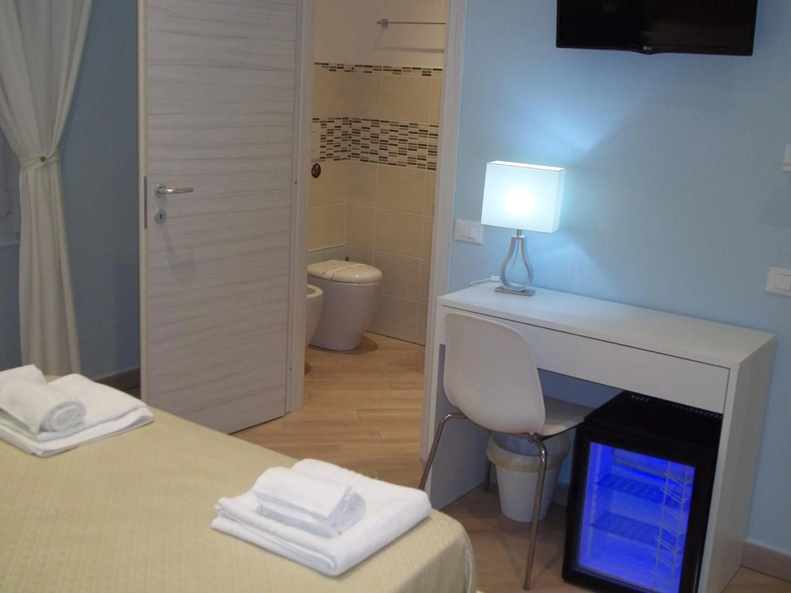 Bedroom, Bed in Guest House Le Tre Spezie