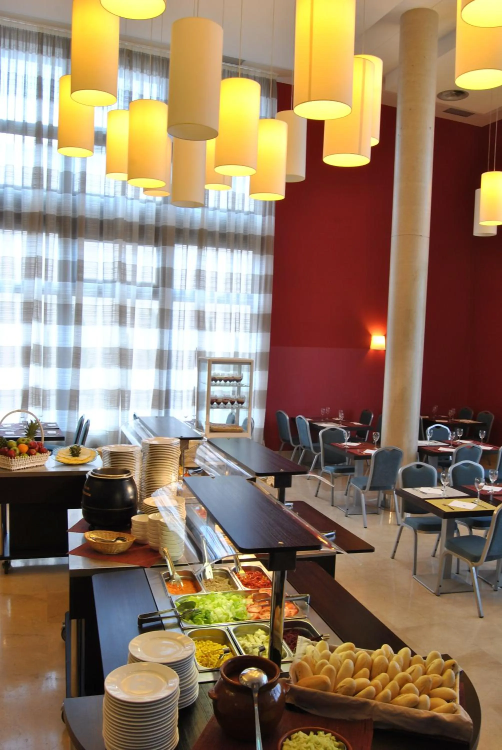 Restaurant/places to eat in Porcel Avant