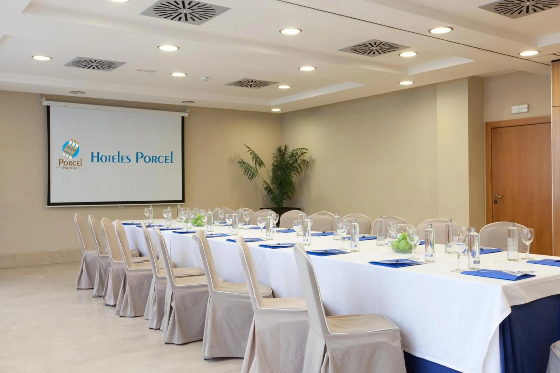 Meeting/conference room in Porcel Avant