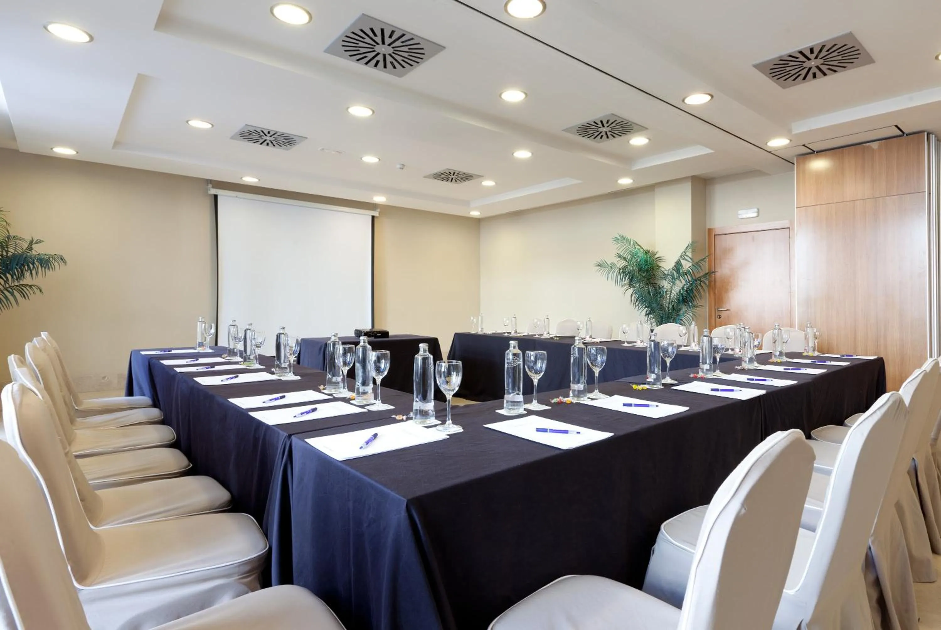 Meeting/conference room in Porcel Avant