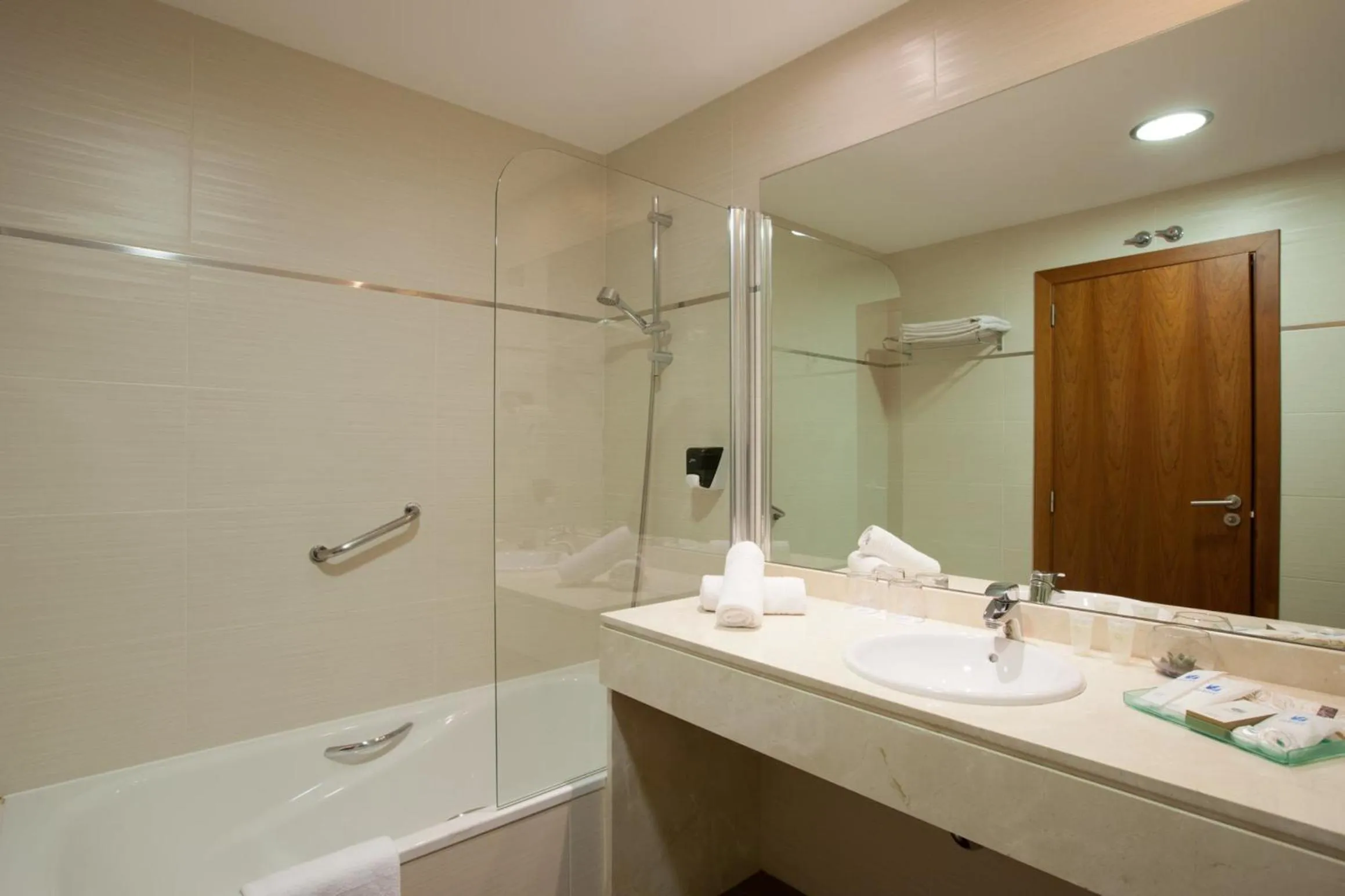 Bathroom in Porcel Avant