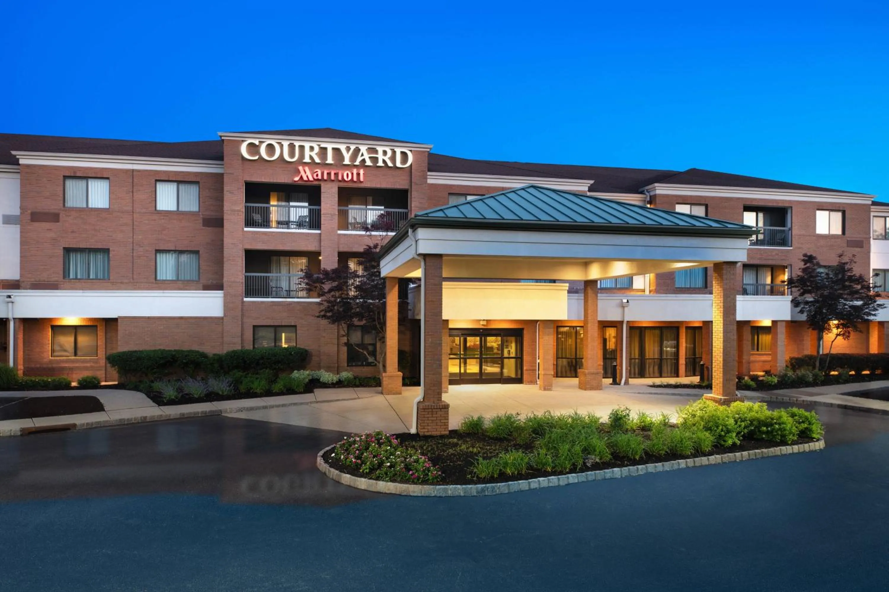 Property building in Courtyard by Marriott West Orange