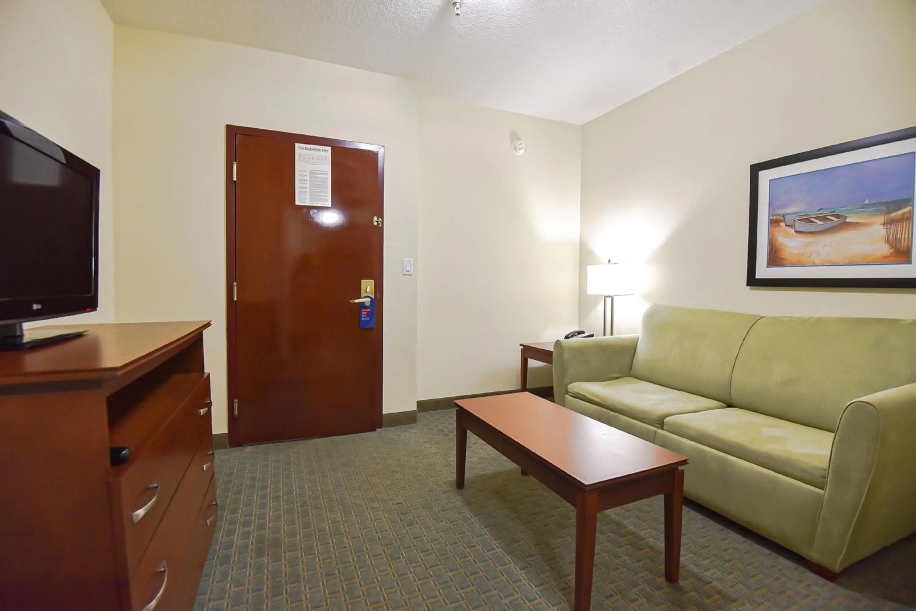 Photo of the whole room in Holiday Inn Express & Suites Cocoa by IHG