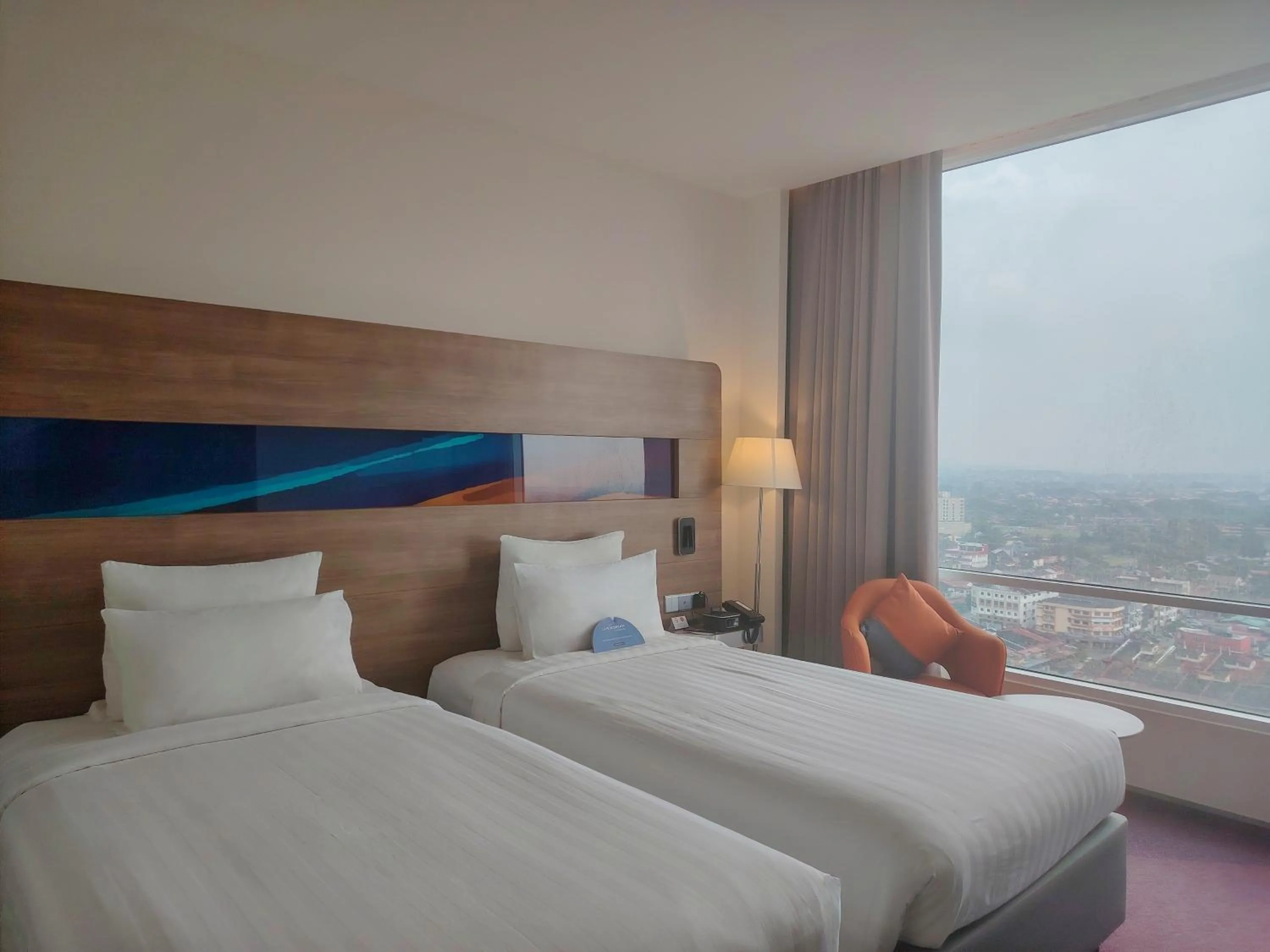 Bedroom, Bed in Novotel Taiping
