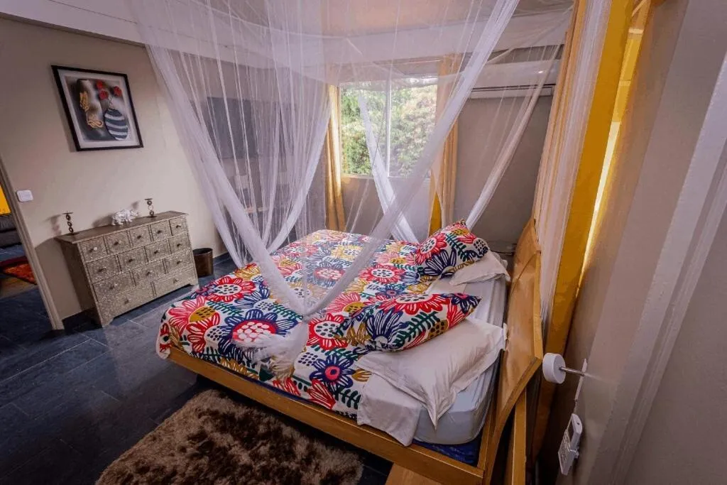 Bedroom, Bed in Redoute Paradise