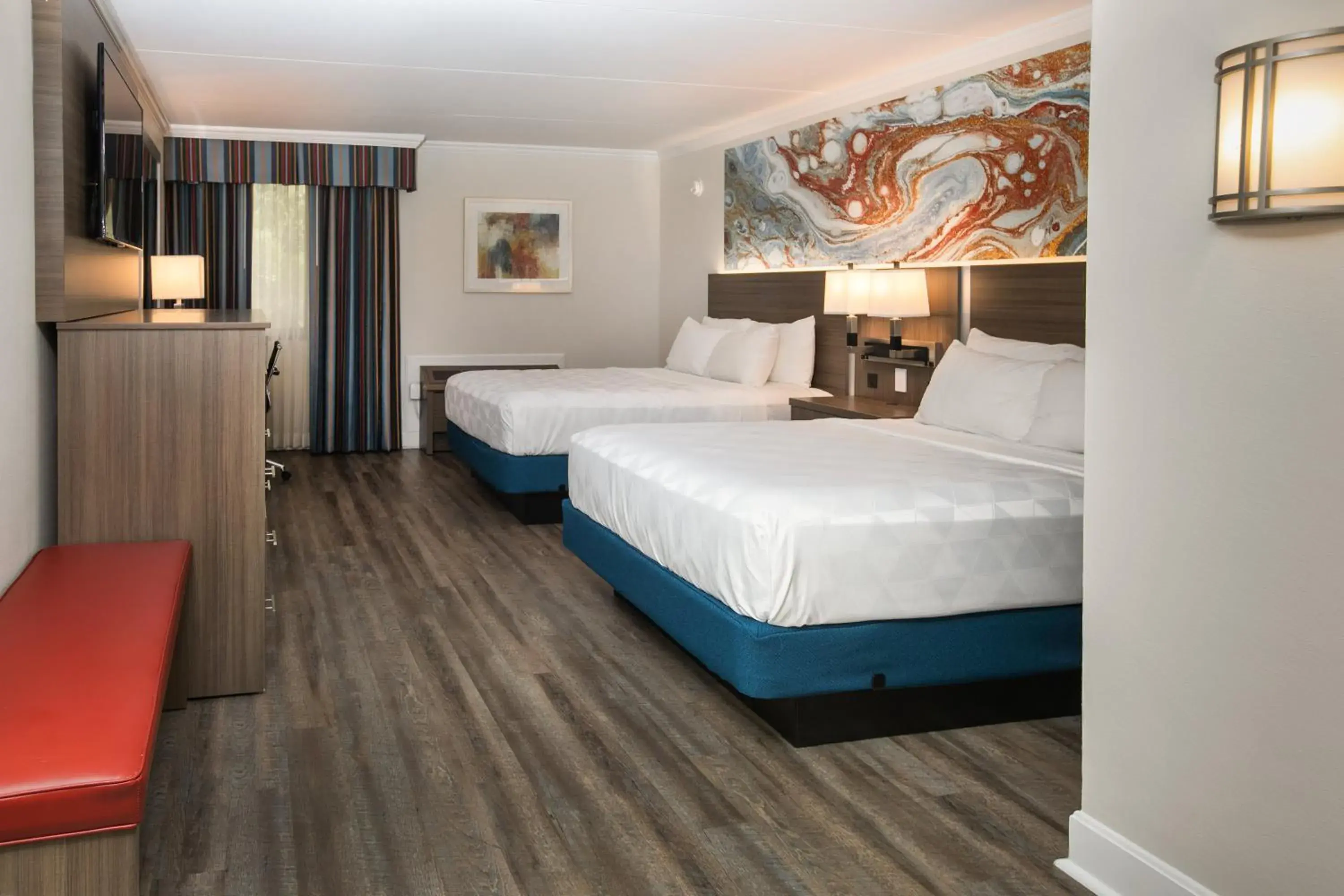 Queen Room with Two Queen Beds - Mobility Access Tub/Non-Smoking in Wyndham Executive Center Columbia Queen Room with Two Queen Beds - Mobility Access Tub/Non-Smoking in Wyndham Executive Center Columbia