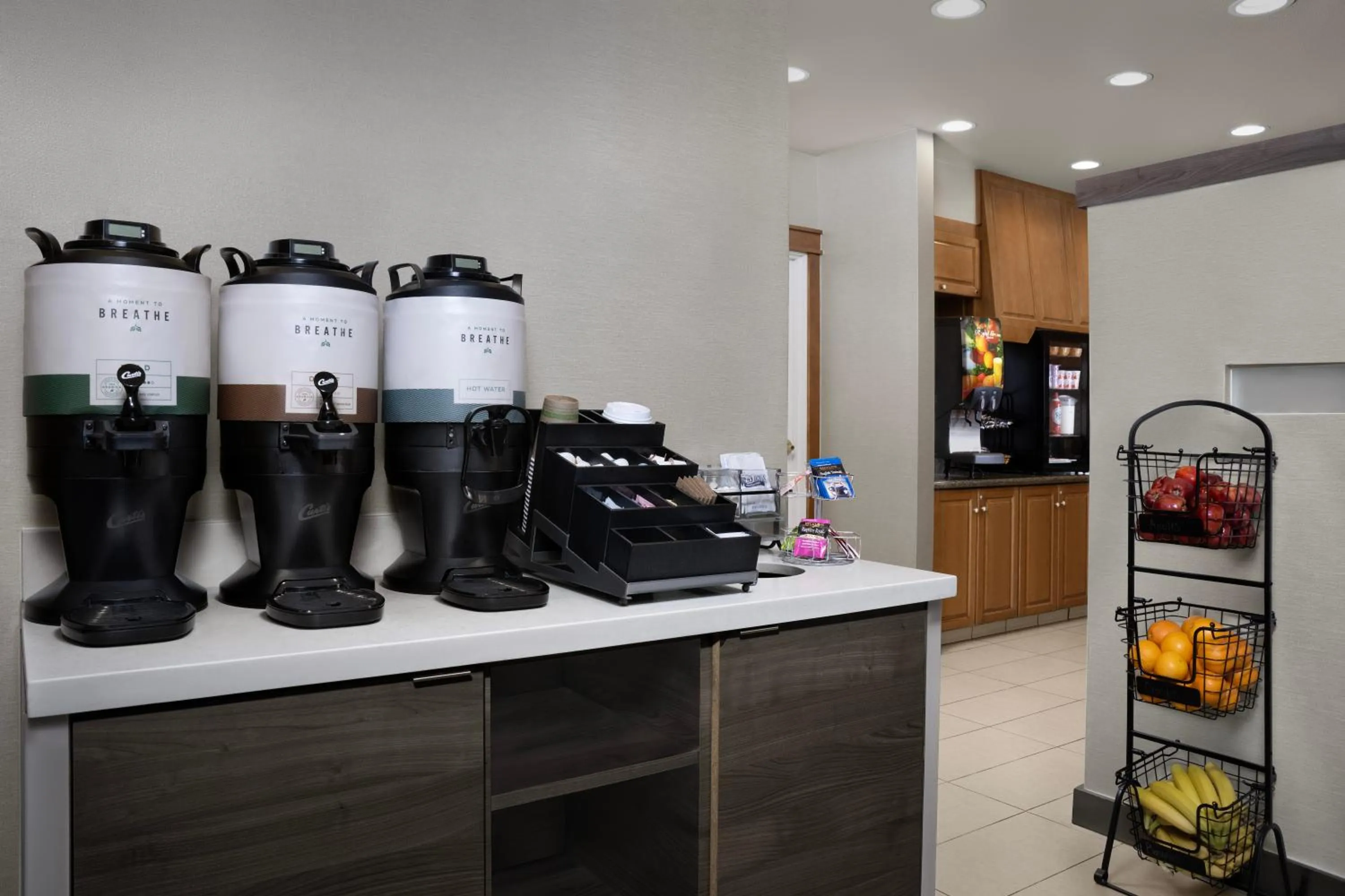 Coffee/tea facilities in Residence Inn by Marriott San Bernardino