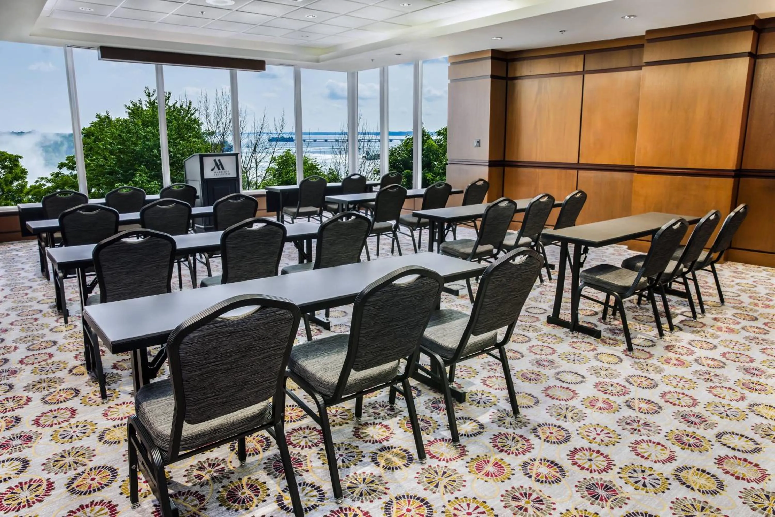 Meeting/conference room in Niagara Falls Marriott Fallsview Hotel & Spa