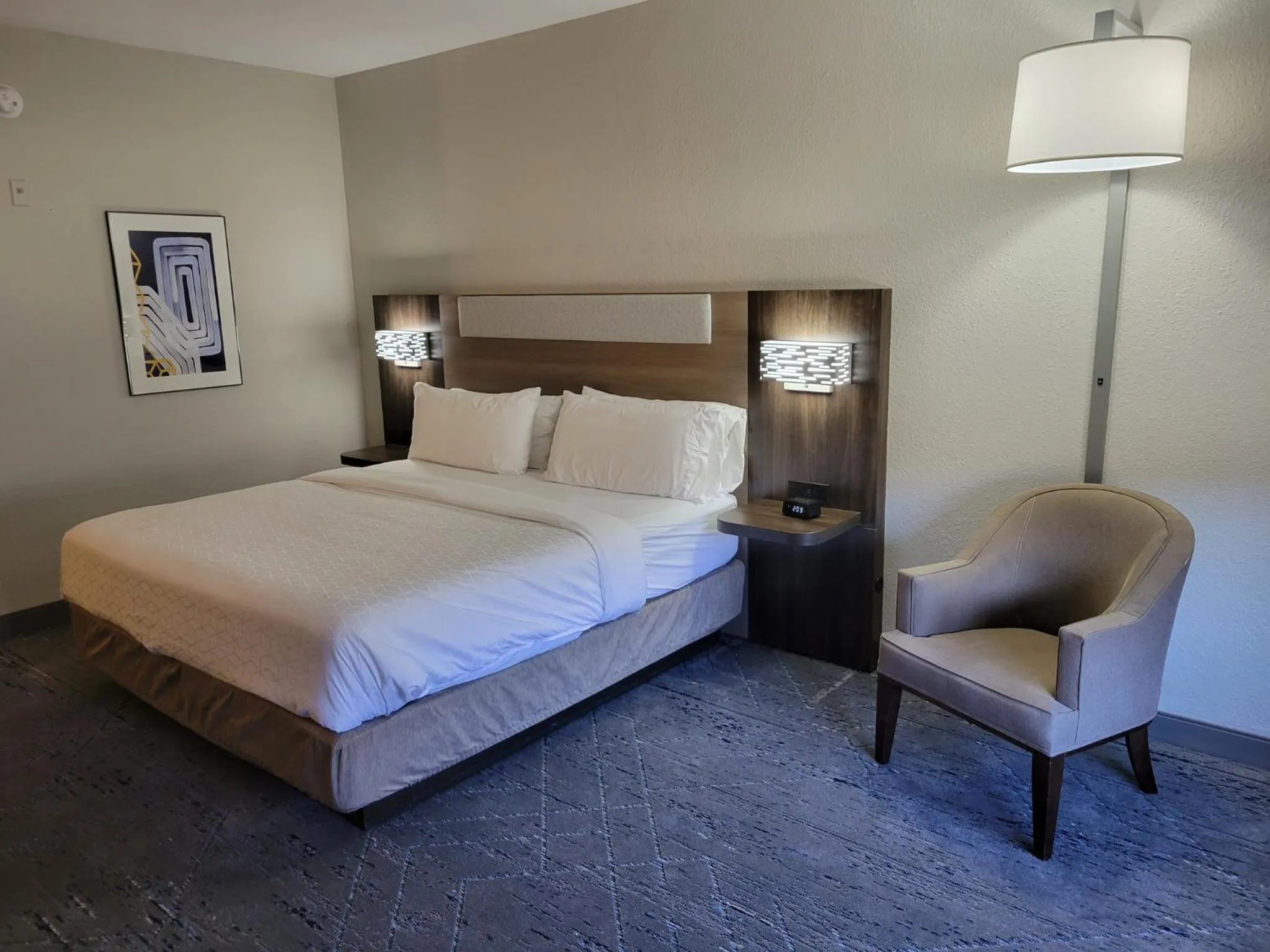 Photo of the whole room, Bed in Holiday Inn Express Hotel & Suites - The Villages by IHG