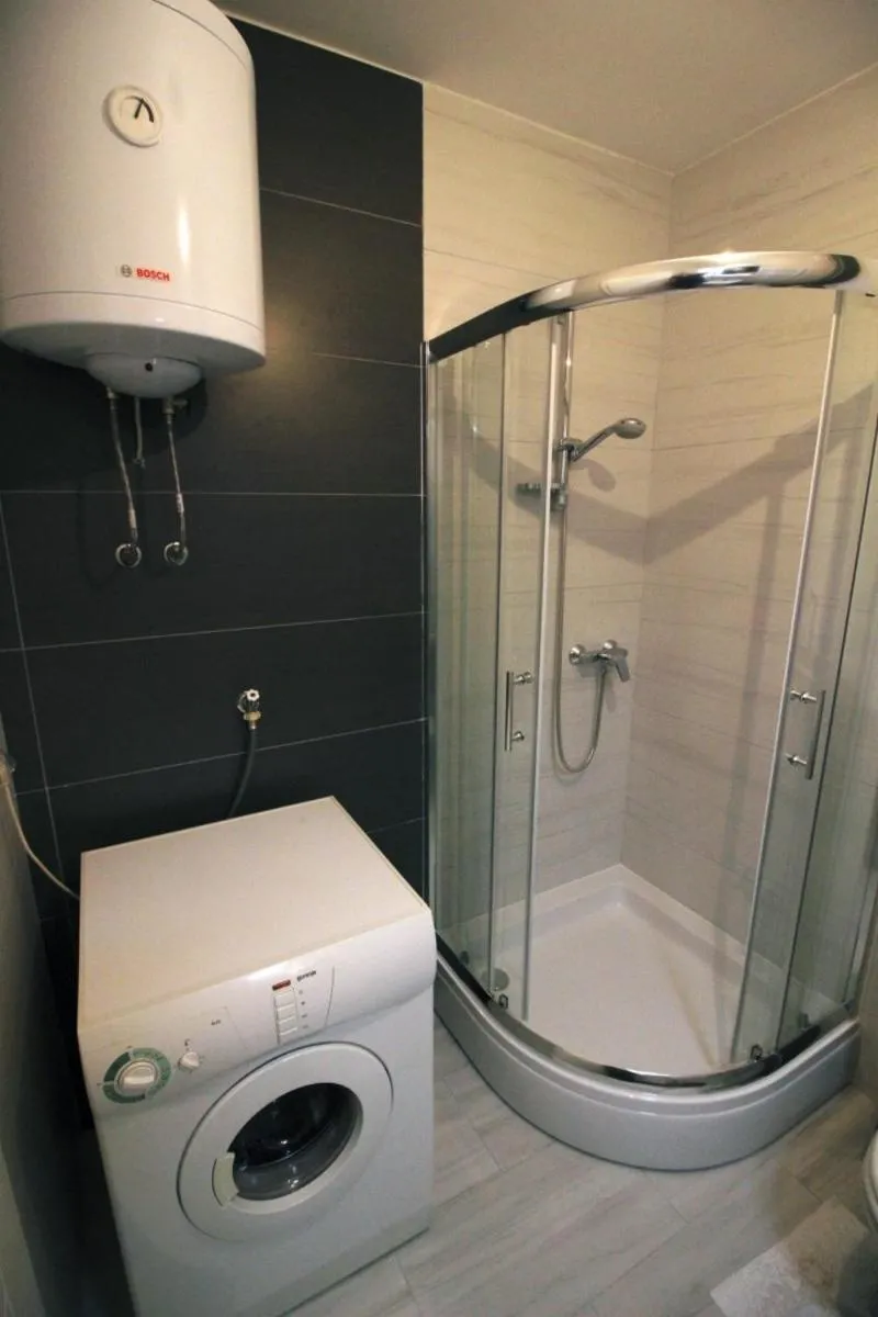 Shower in Apartment Nova Otoka