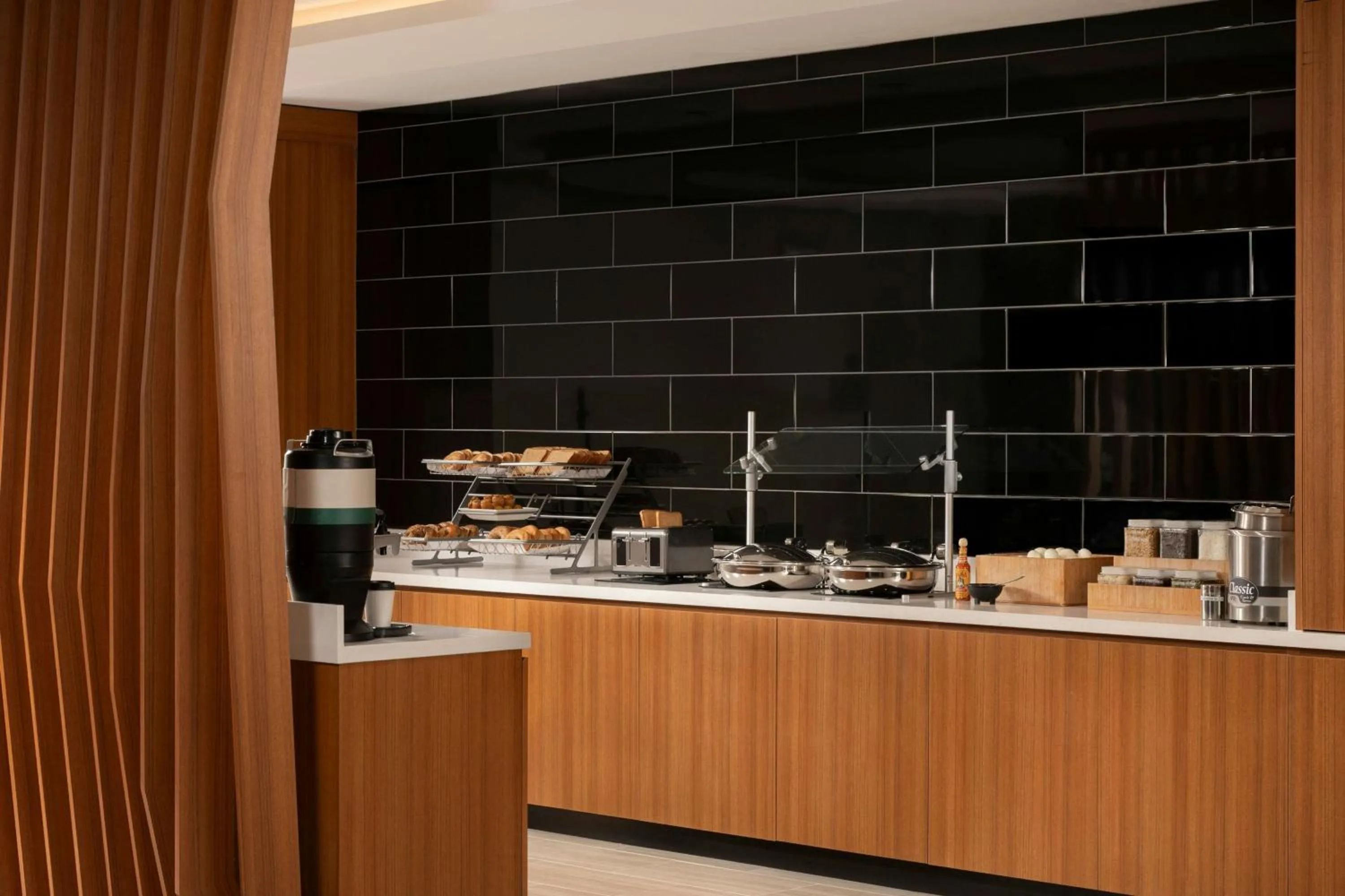 Breakfast in SpringHill Suites by Marriott Houston Brookhollow