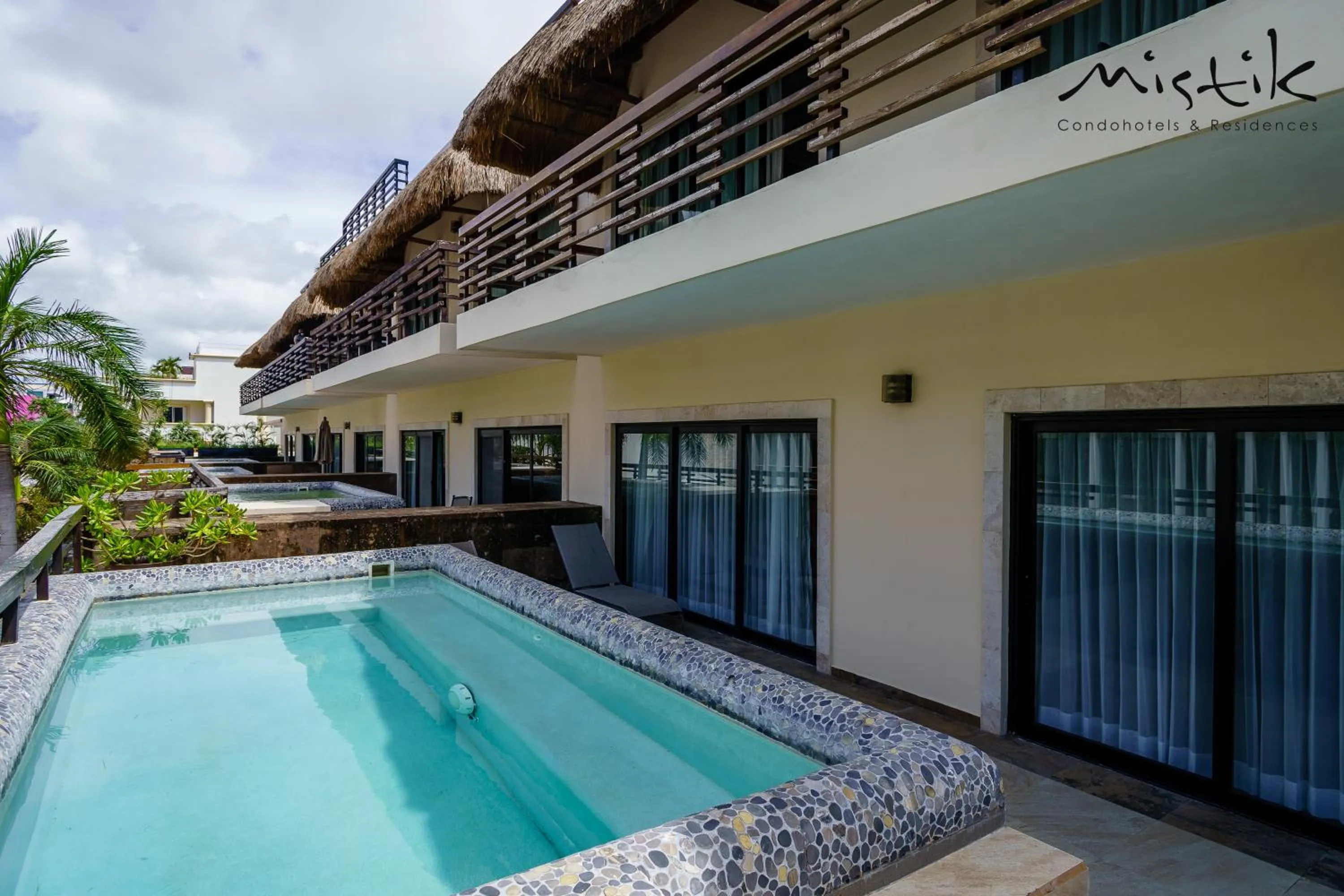 Swimming pool in Aldea Thai by Mistik Vacation Rentals