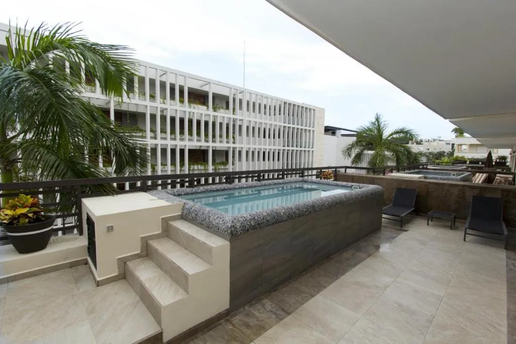 Swimming pool in Aldea Thai by Mistik Vacation Rentals