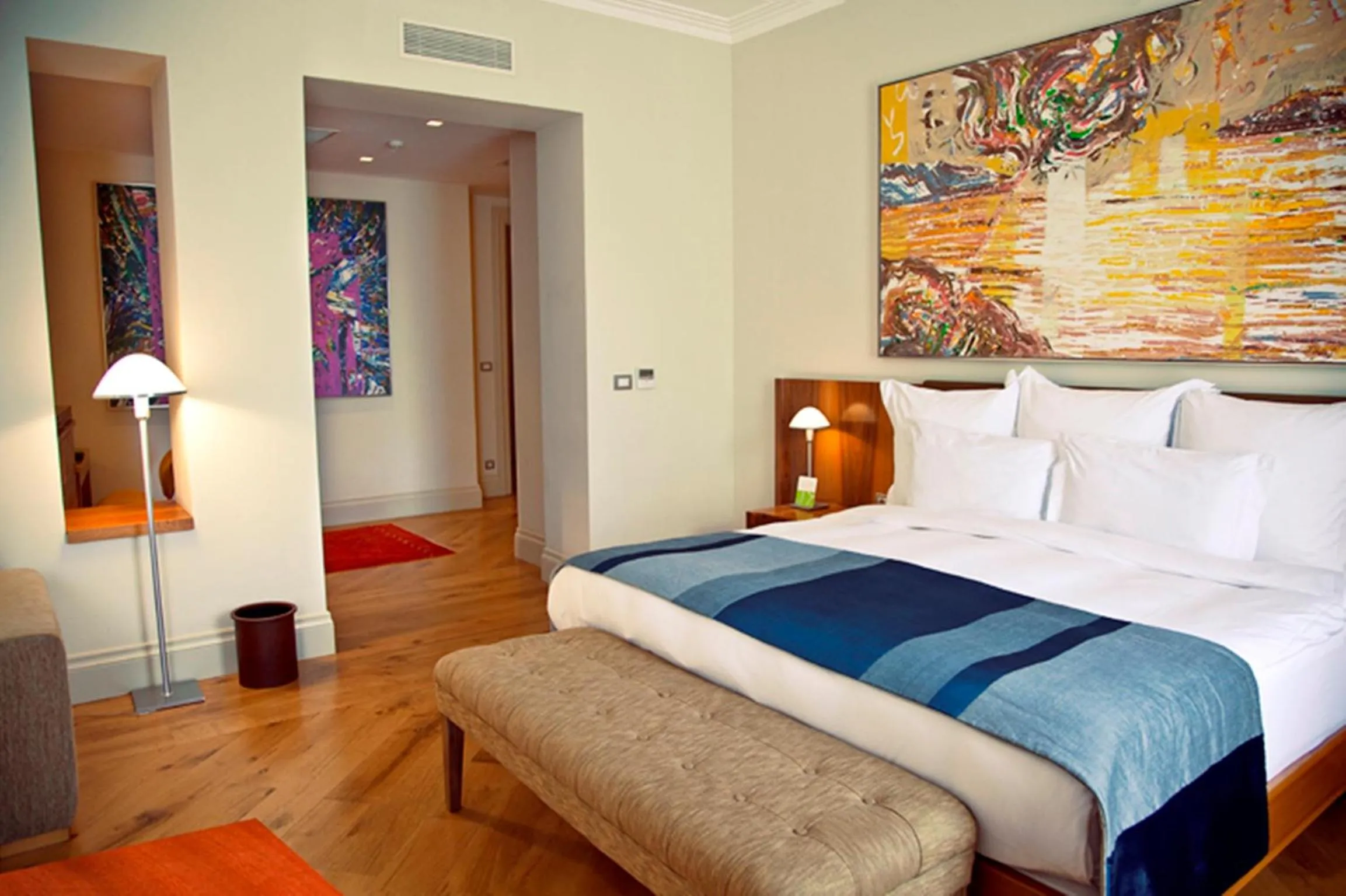 Bed in Tomtom Suites