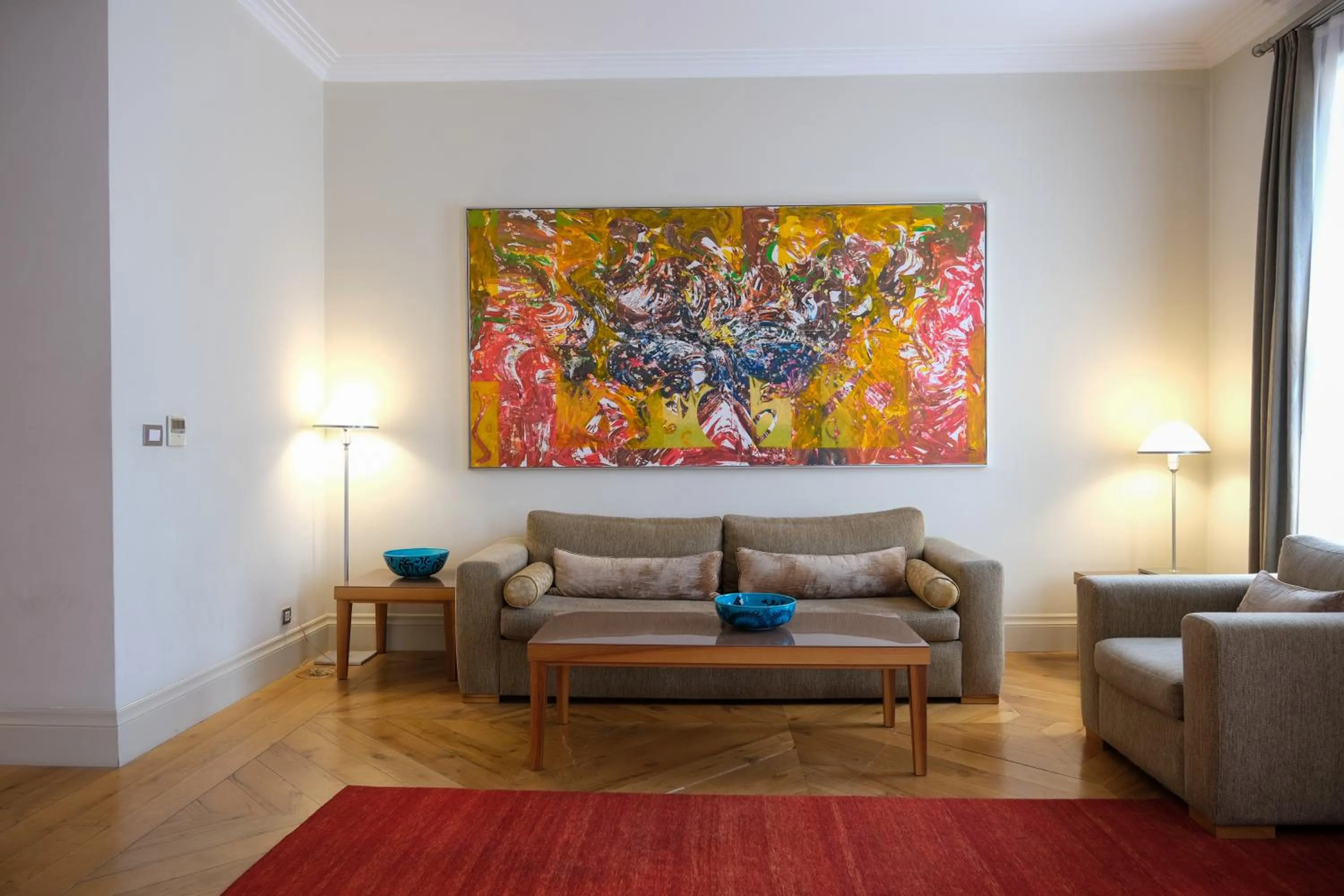 Decorative detail in Tomtom Suites