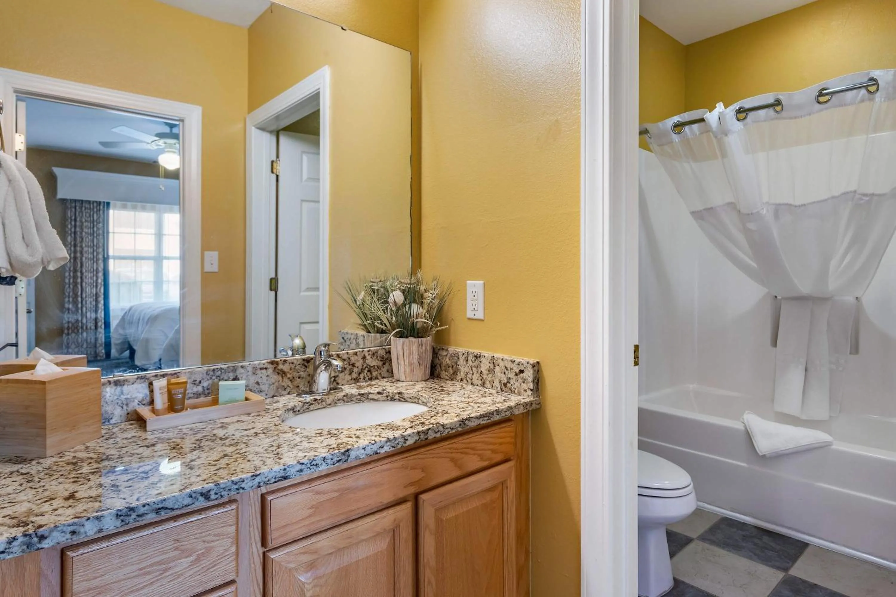 Bathroom in Bluegreen Vacations Harbour Lights, an Ascend Collection Resort