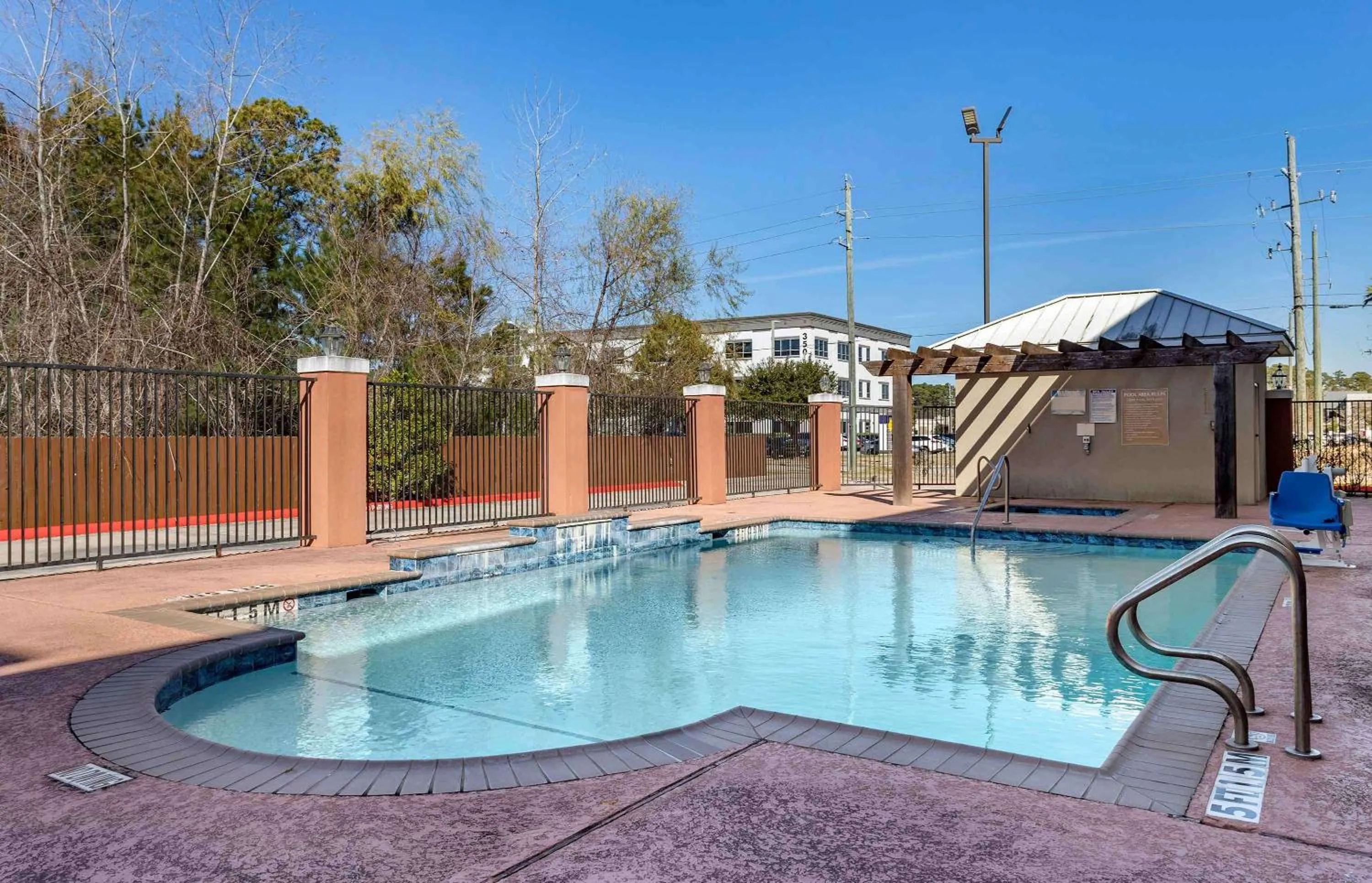 Pool view in Extended Stay America Suites - Houston - Kingwood