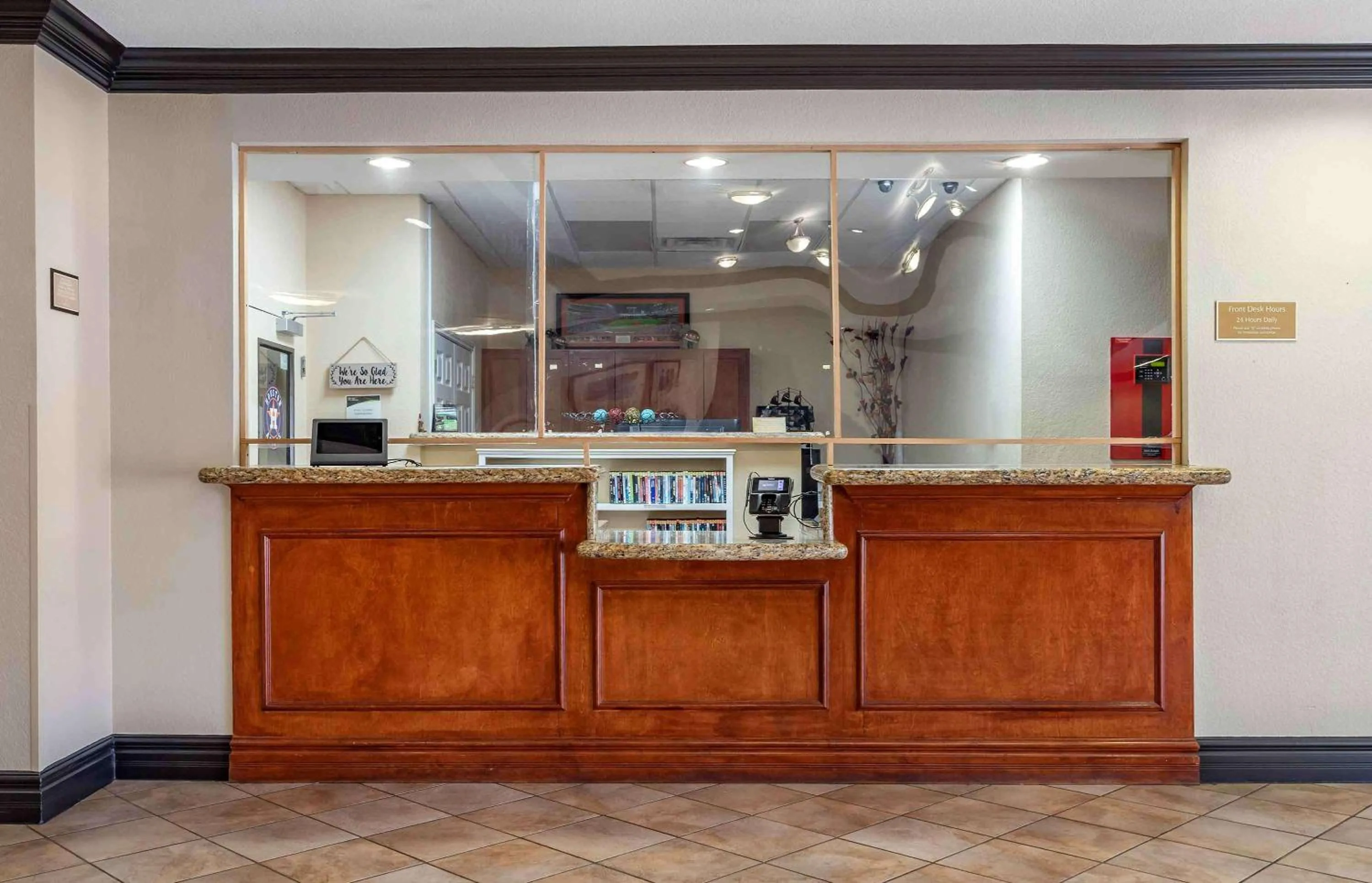 Lobby or reception in Extended Stay America Suites - Houston - Kingwood