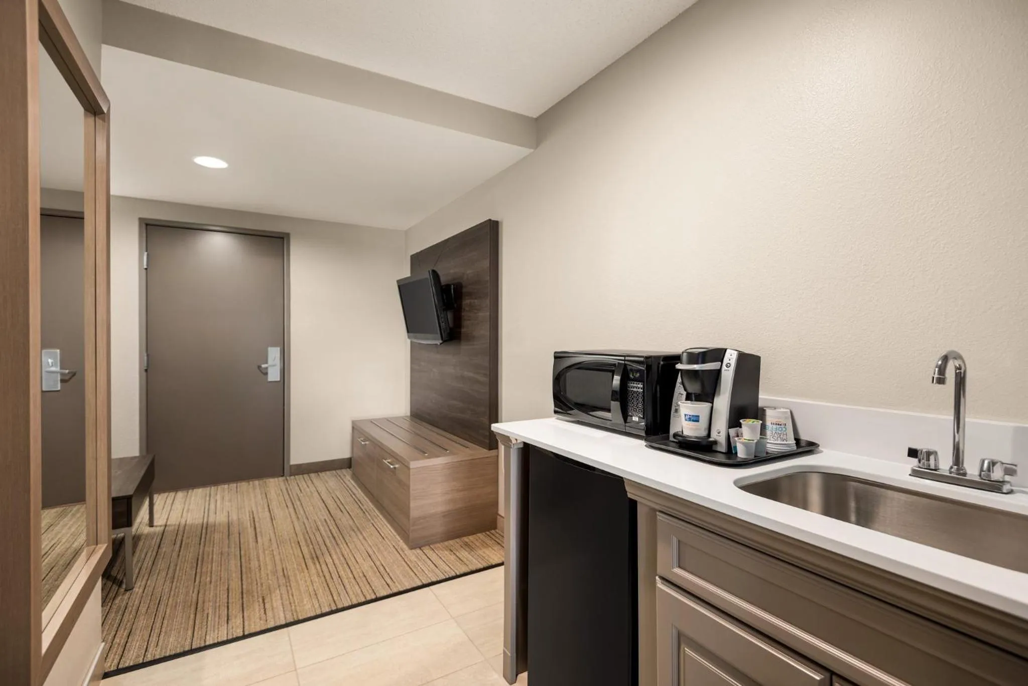 Photo of the whole room in Holiday Inn Express Hotel & Suites Fredericksburg by IHG