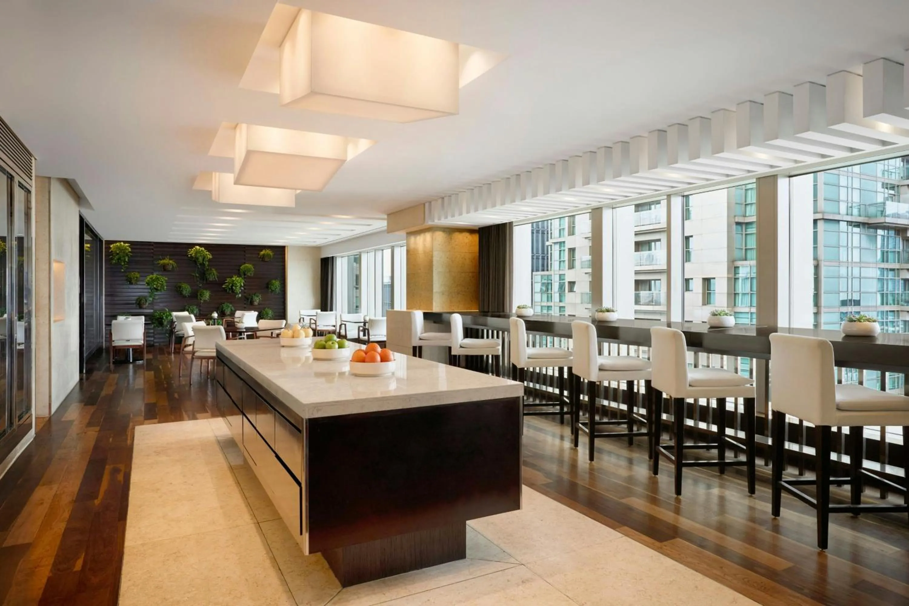 Lounge or bar in JW Marriott Hotel & Suites Saigon, The Apartments