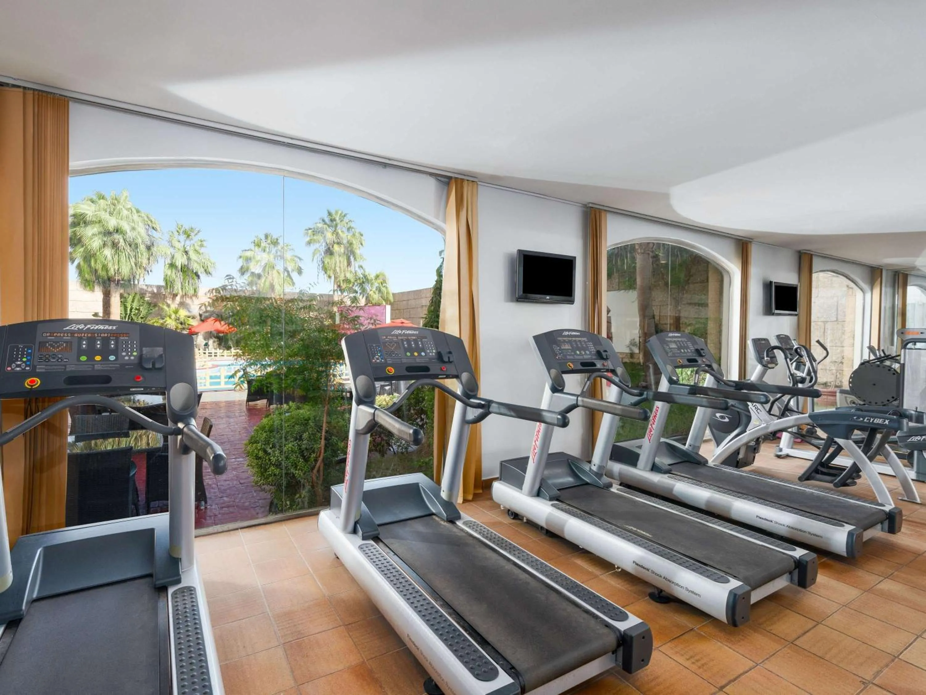 Fitness centre/facilities in Mövenpick Hotel Jeddah