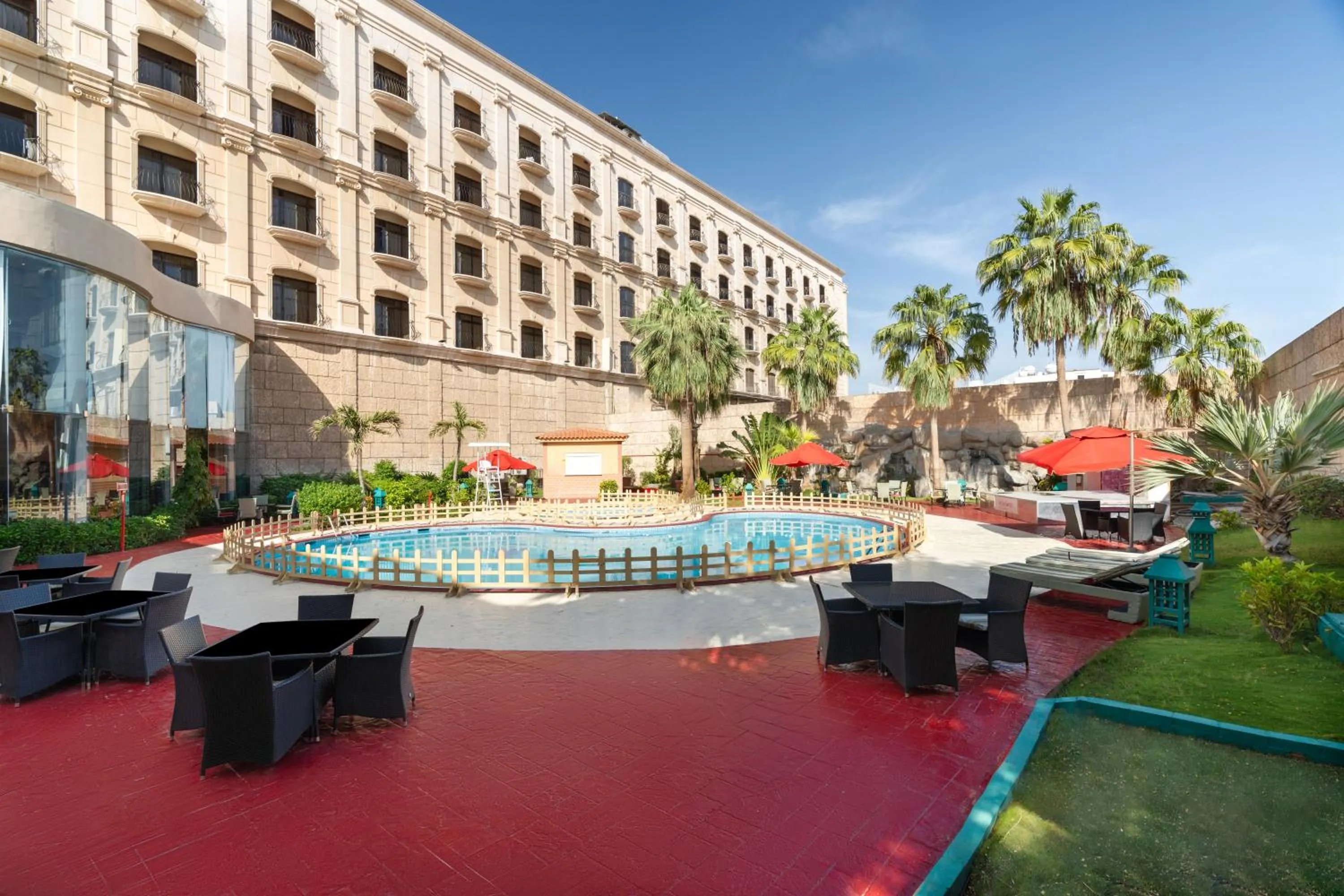 Patio in Mövenpick Hotel Jeddah