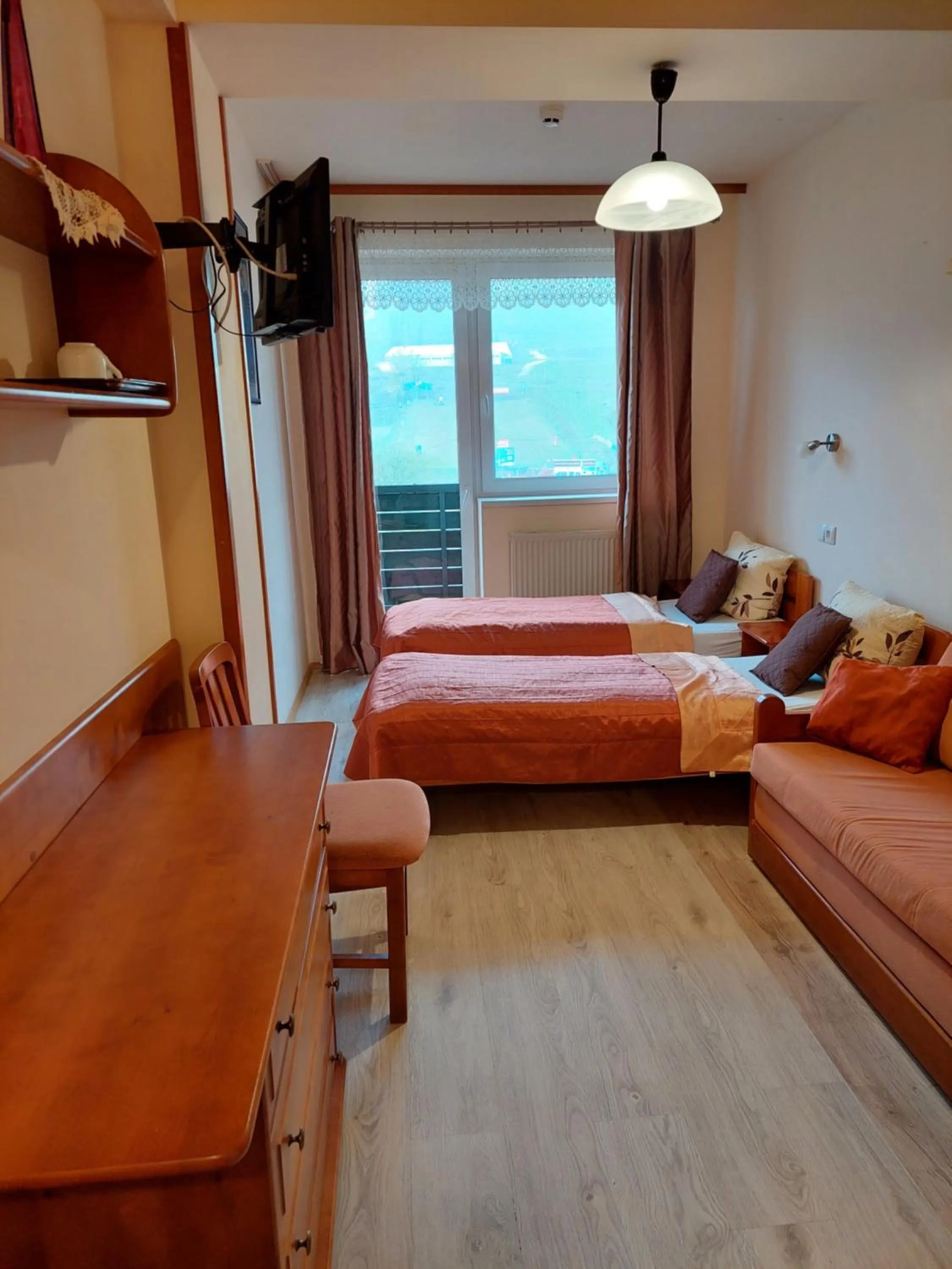 Photo of the whole room, Bed in Agal Zieleniec