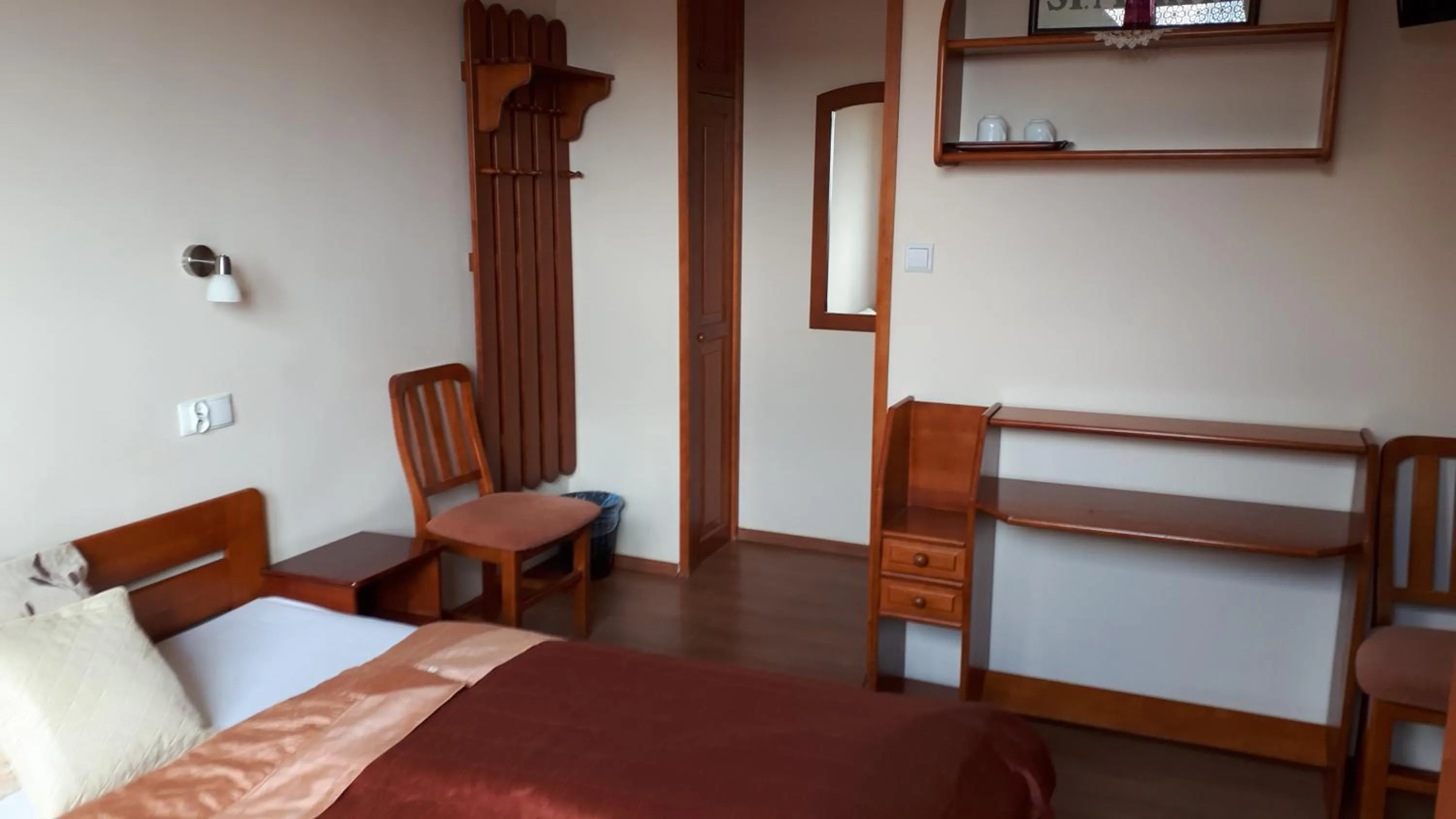 Photo of the whole room, Bed in Agal Zieleniec