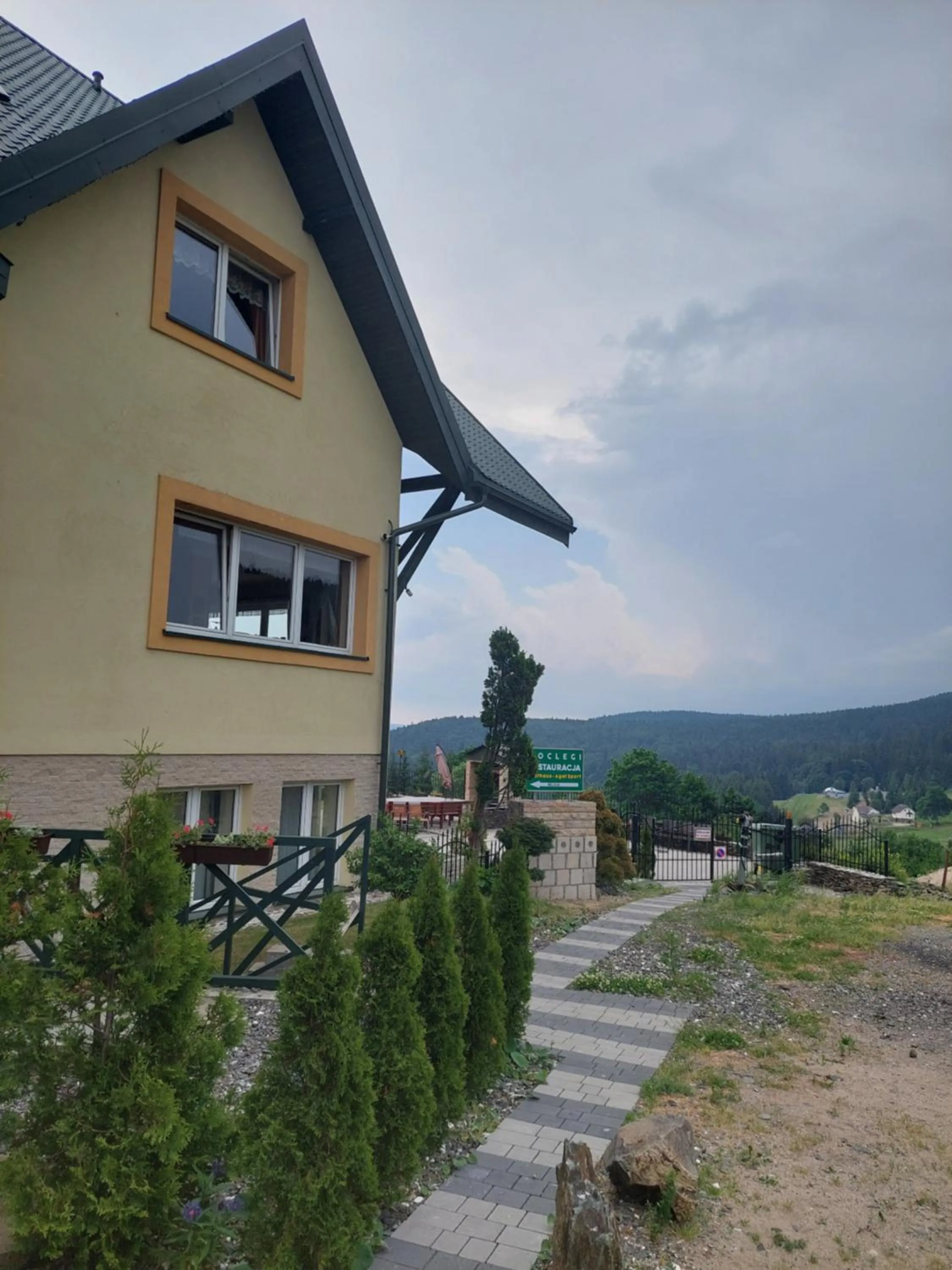 Property building in Agal Zieleniec