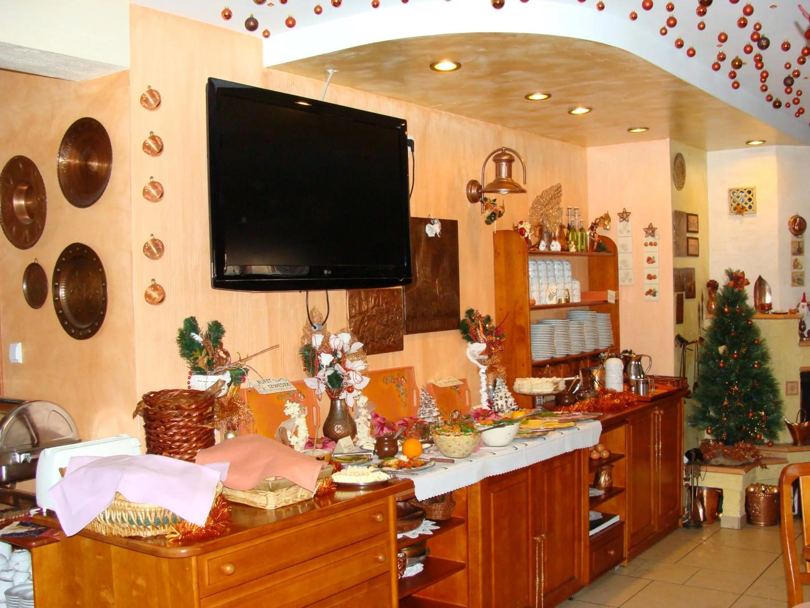 Restaurant/places to eat in Agal Zieleniec