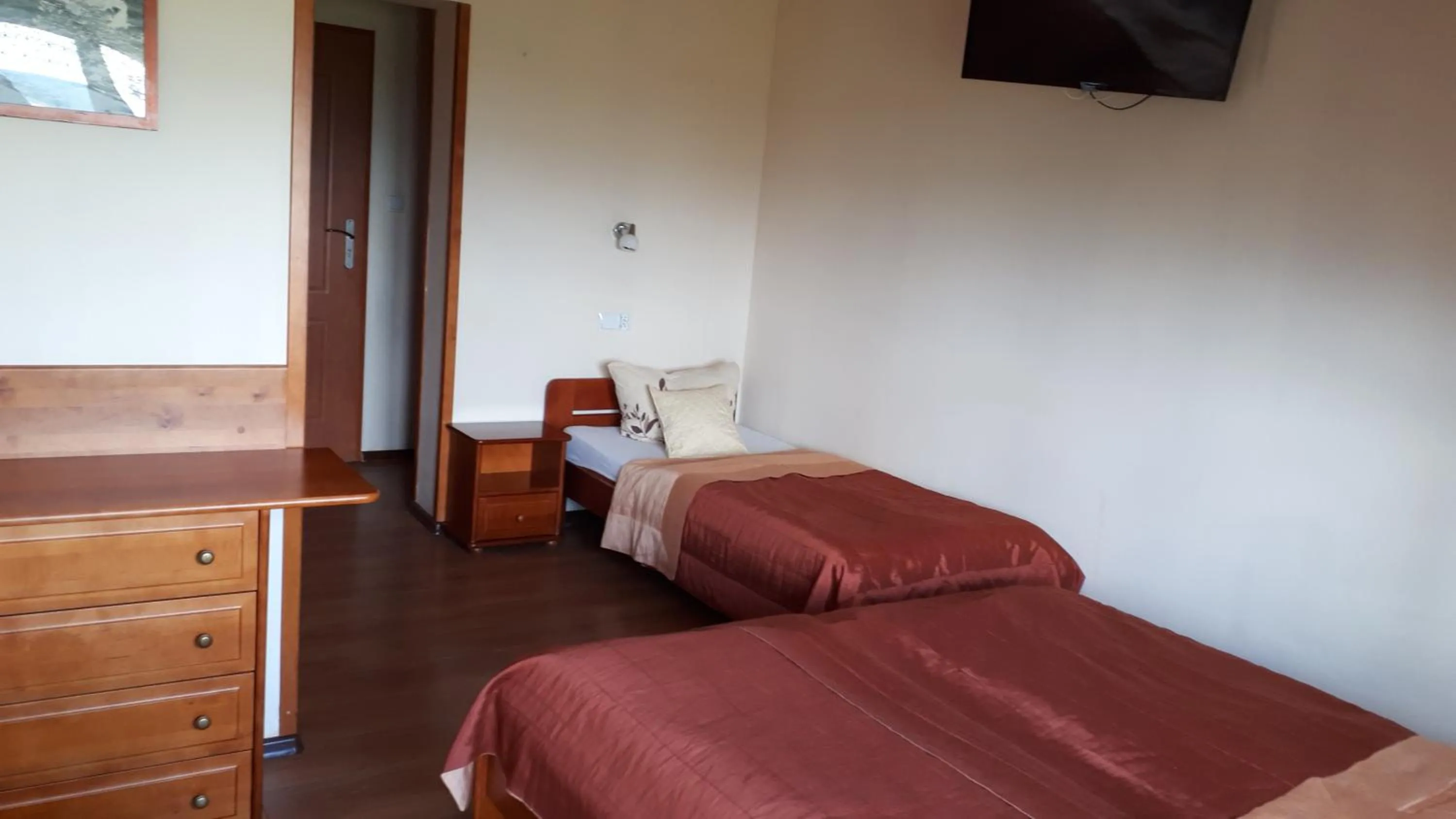Photo of the whole room, Bed in Agal Zieleniec