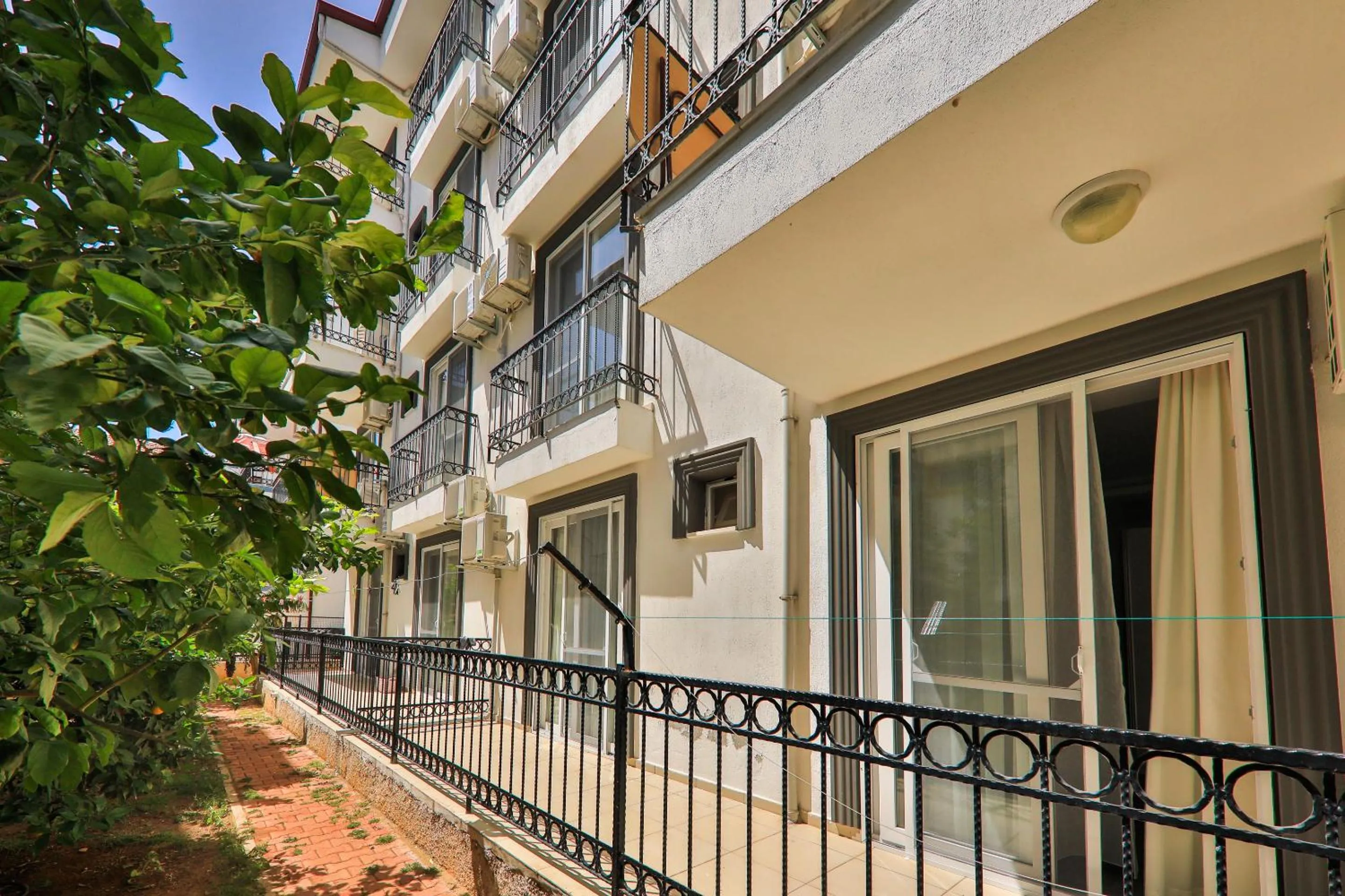 Garden in Duygu Apart