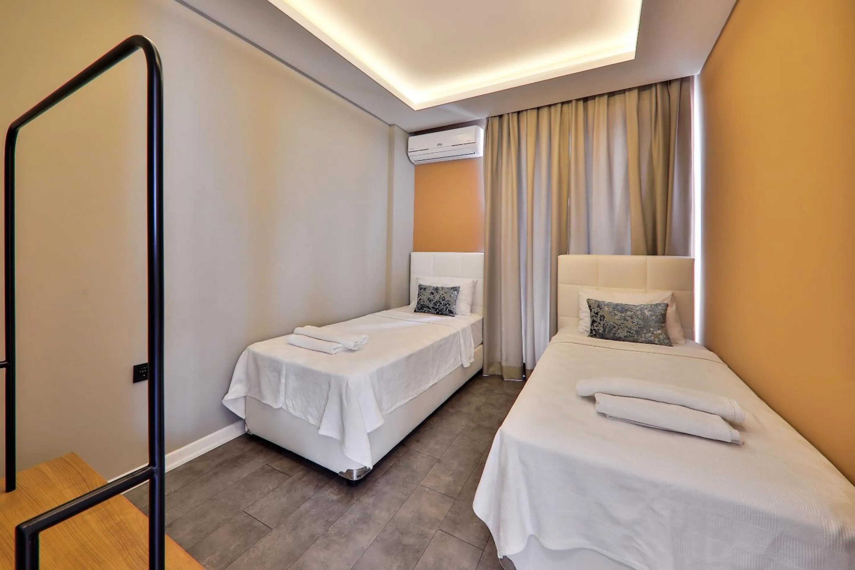 Bed in Duygu Apart