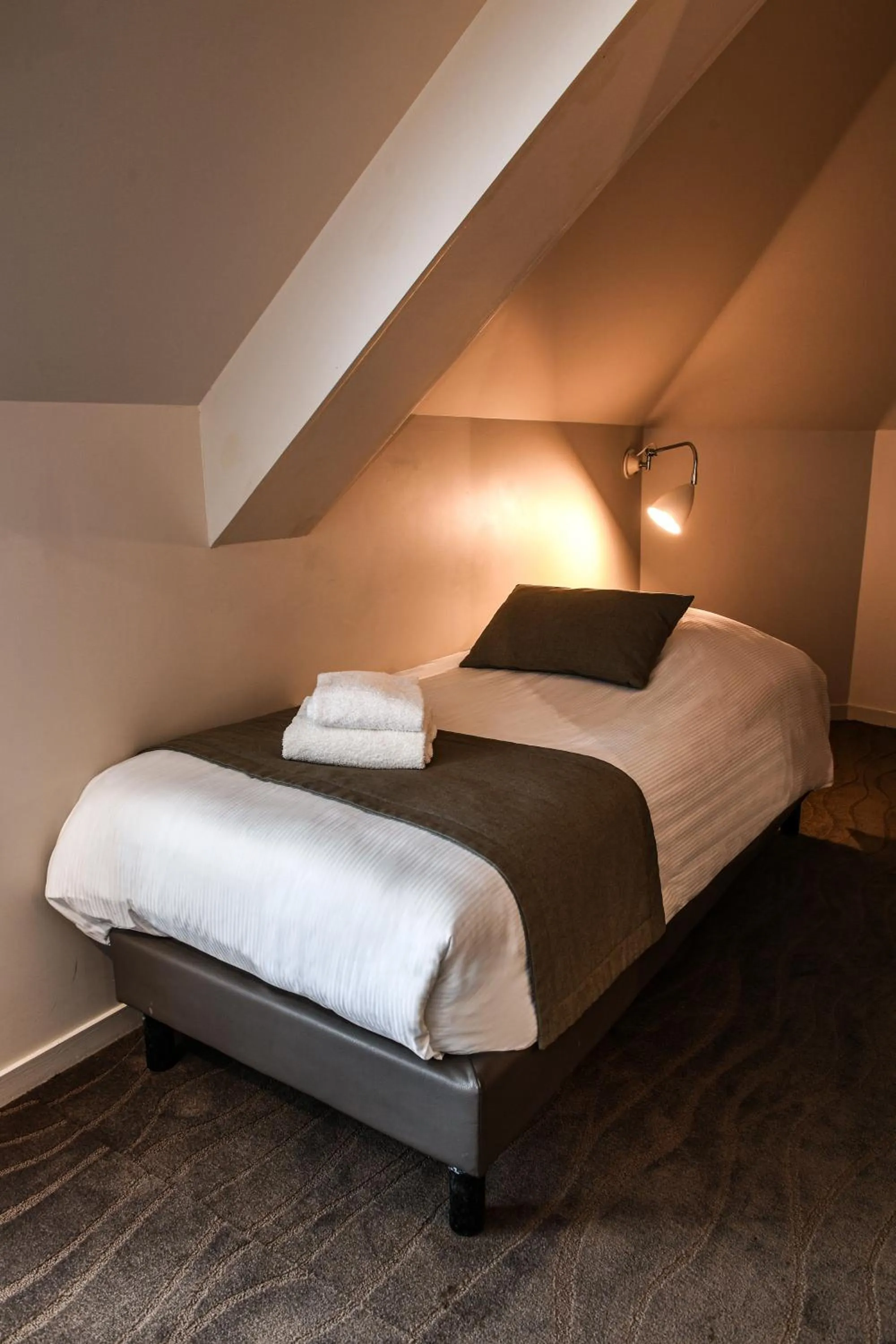 Photo of the whole room, Bed in Hotel K'Loys