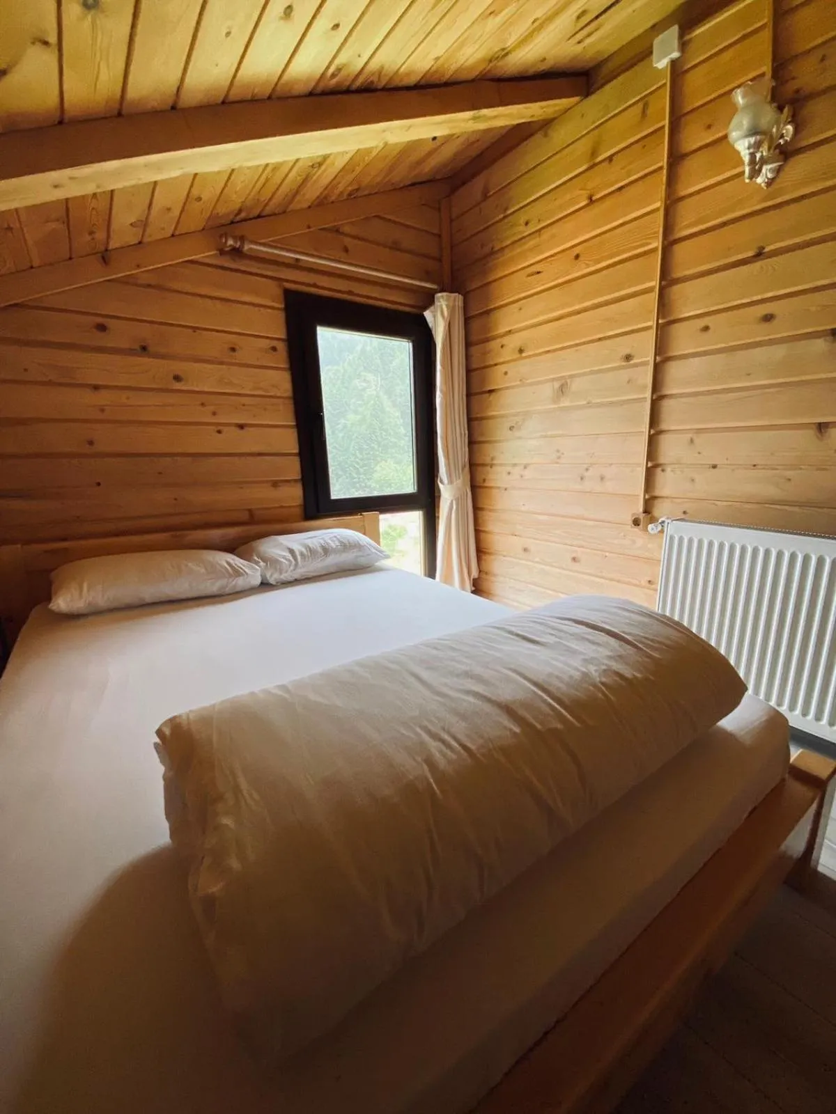Bed in Ayder Villa Gencal