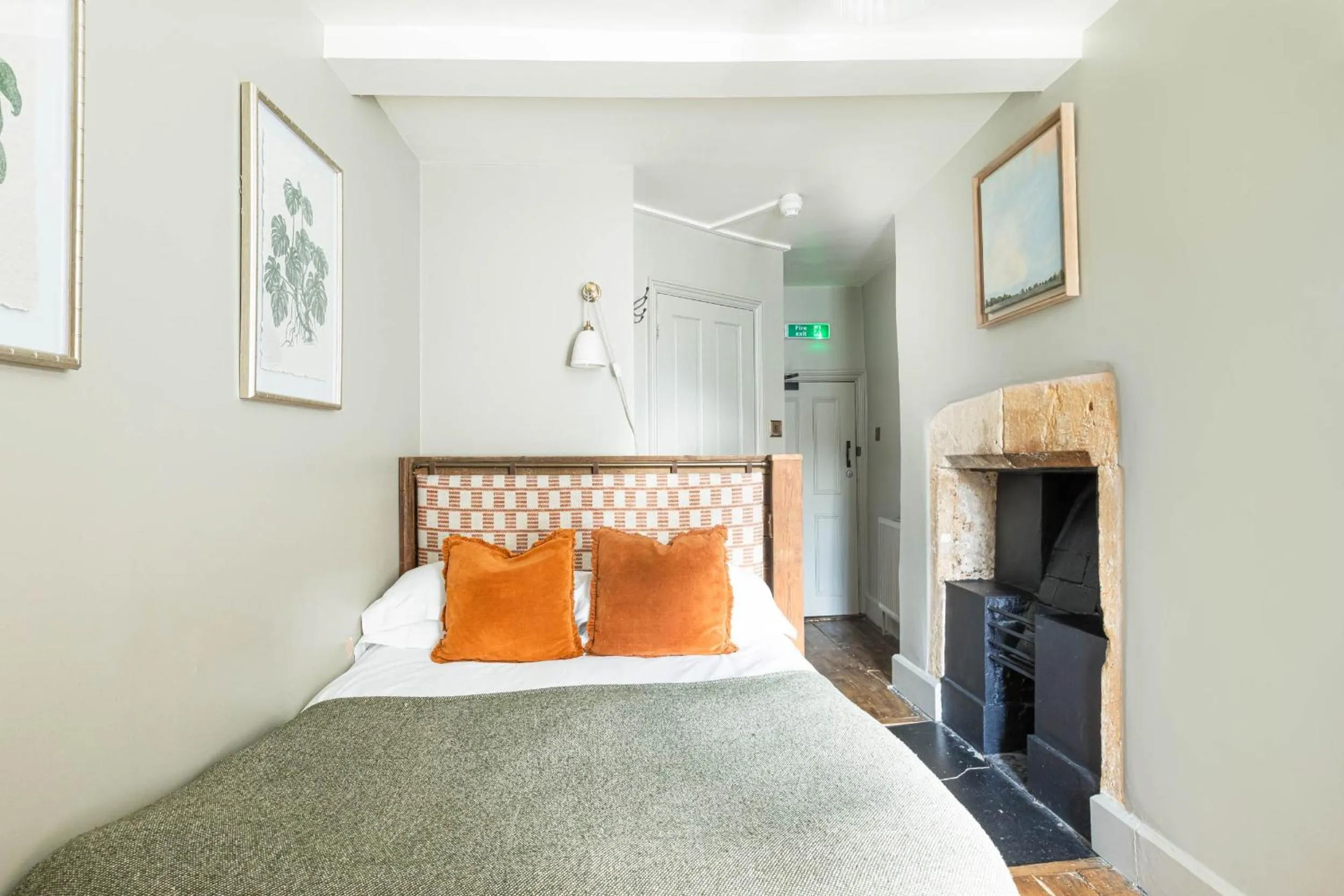 Bed in The Stag at Stow