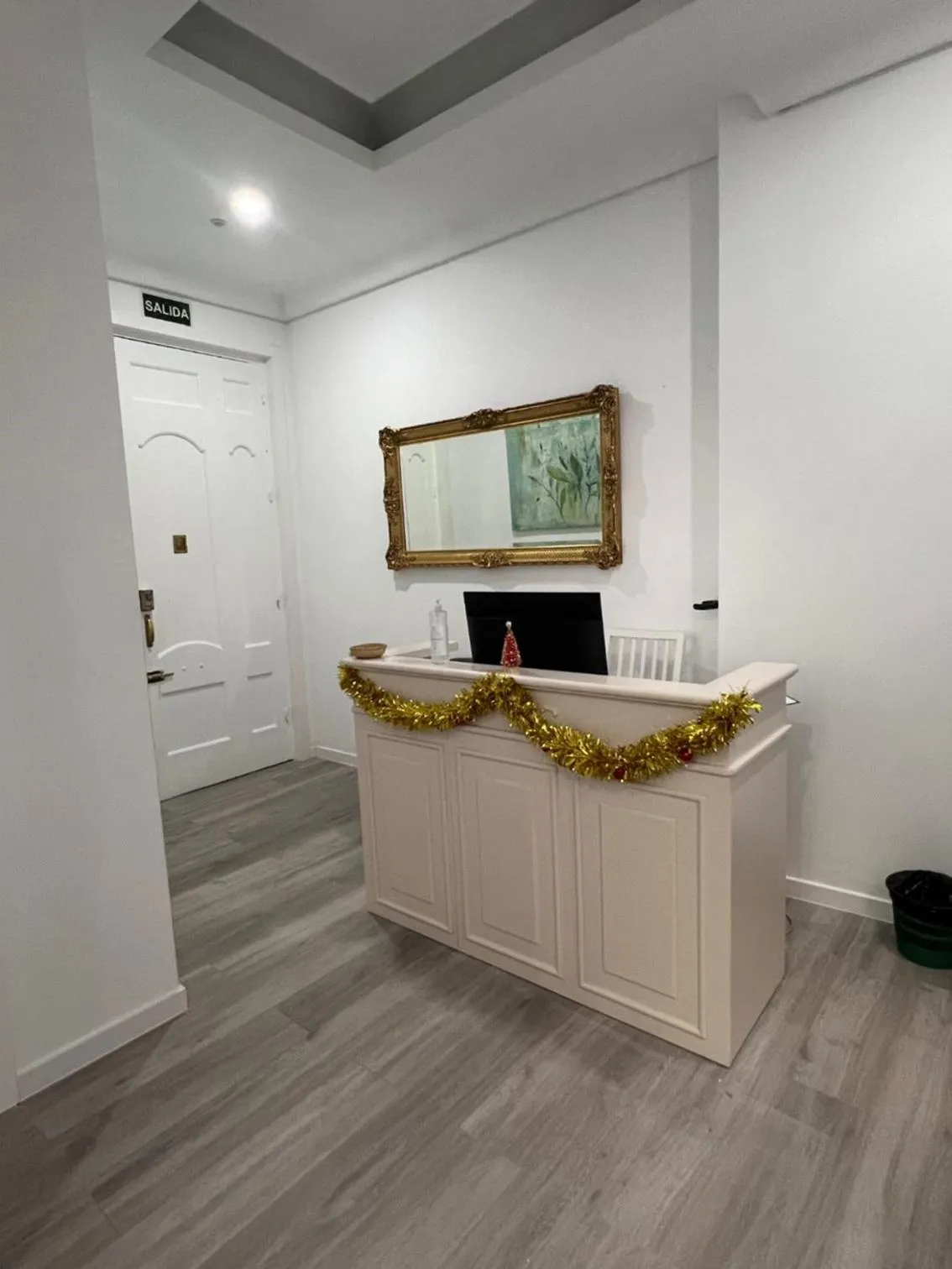 Lobby or reception in Hostal Galaico