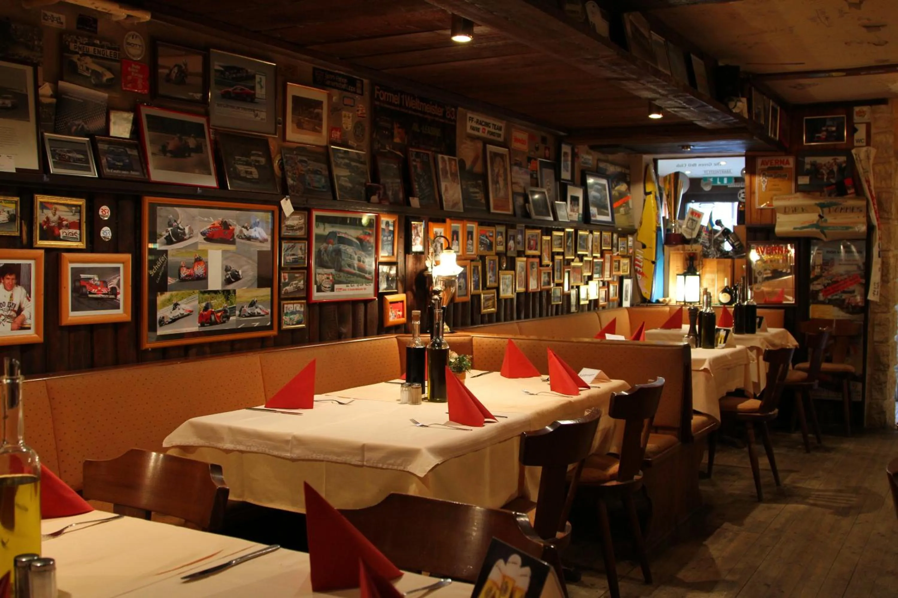 Restaurant/places to eat in Hotel Am Tiergarten