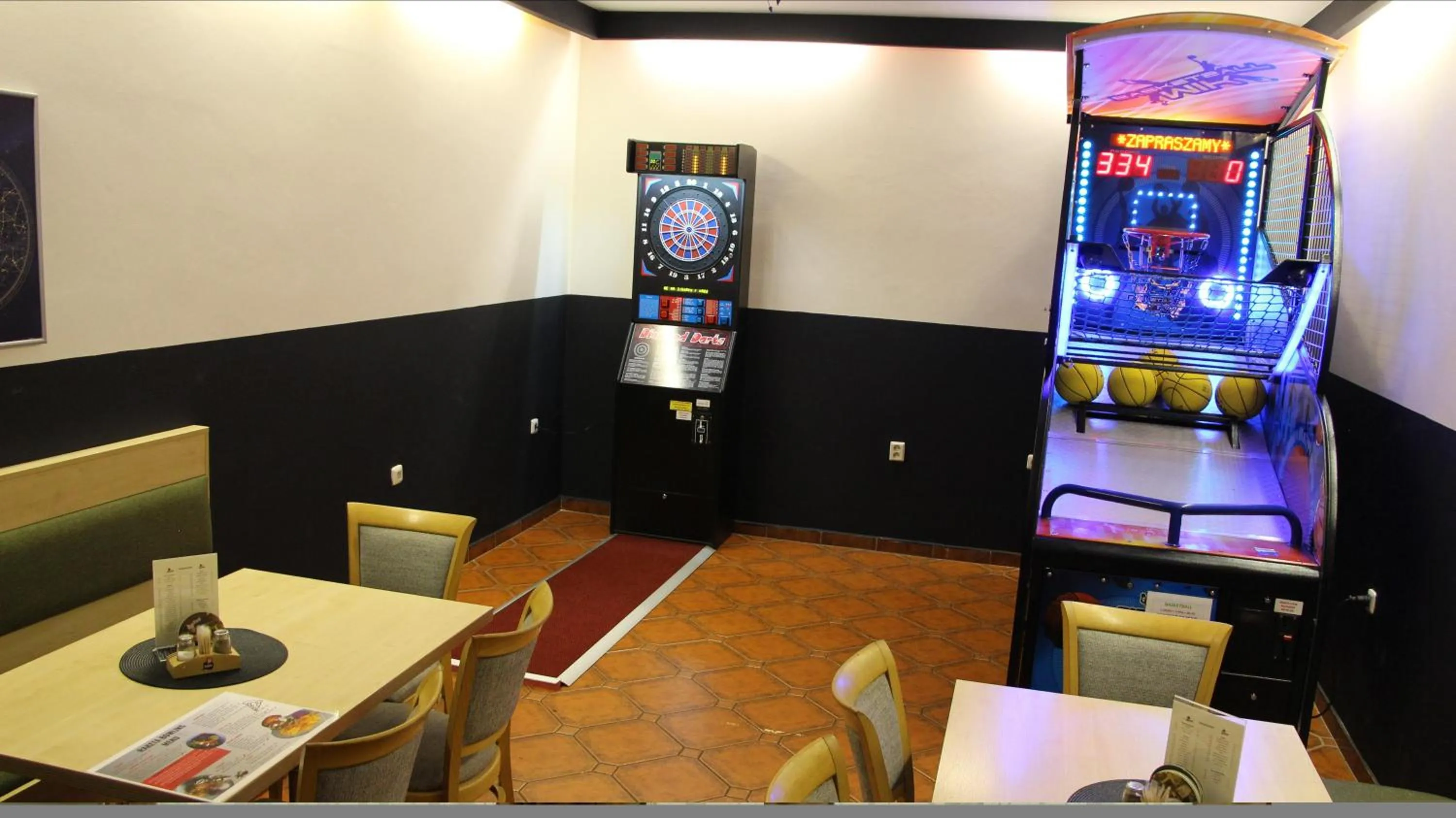 Darts in Penzion Raketa Bowling