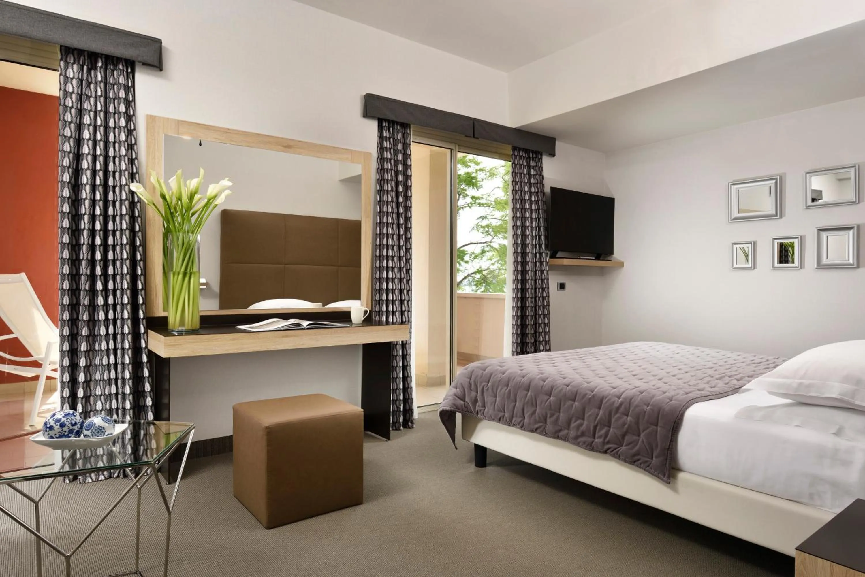 Photo of the whole room, Bed in Hotel Continental Wellness & Spa