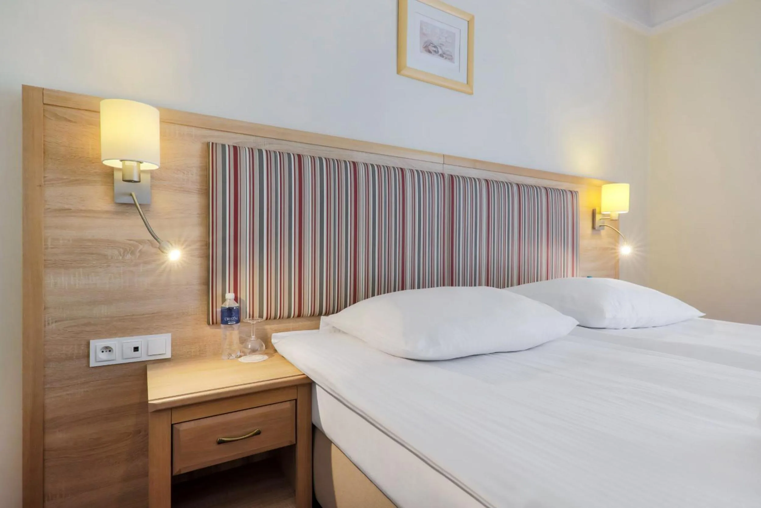 Photo of the whole room, Bed in Papuga Park Hotel Wellness Marrakesz & SPA