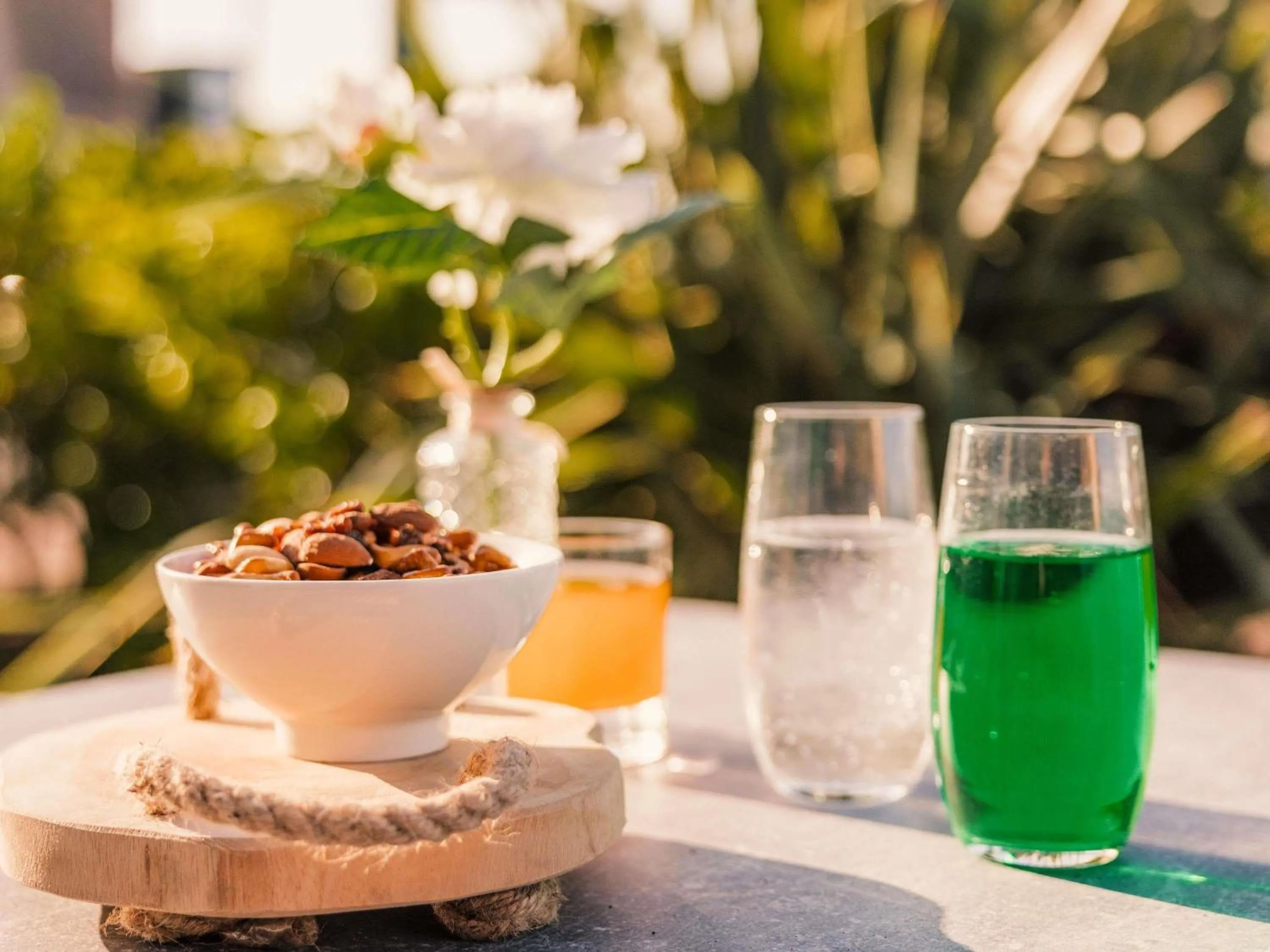 Lounge or bar in ibis Styles Deauville Villers Plage