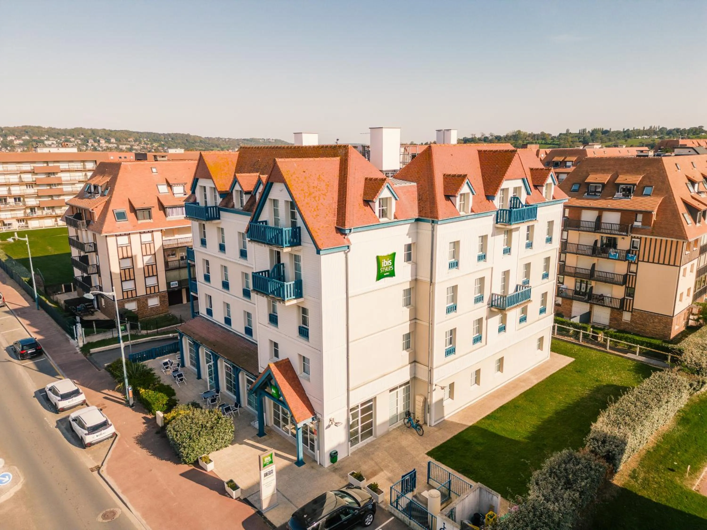 Property building in ibis Styles Deauville Villers Plage