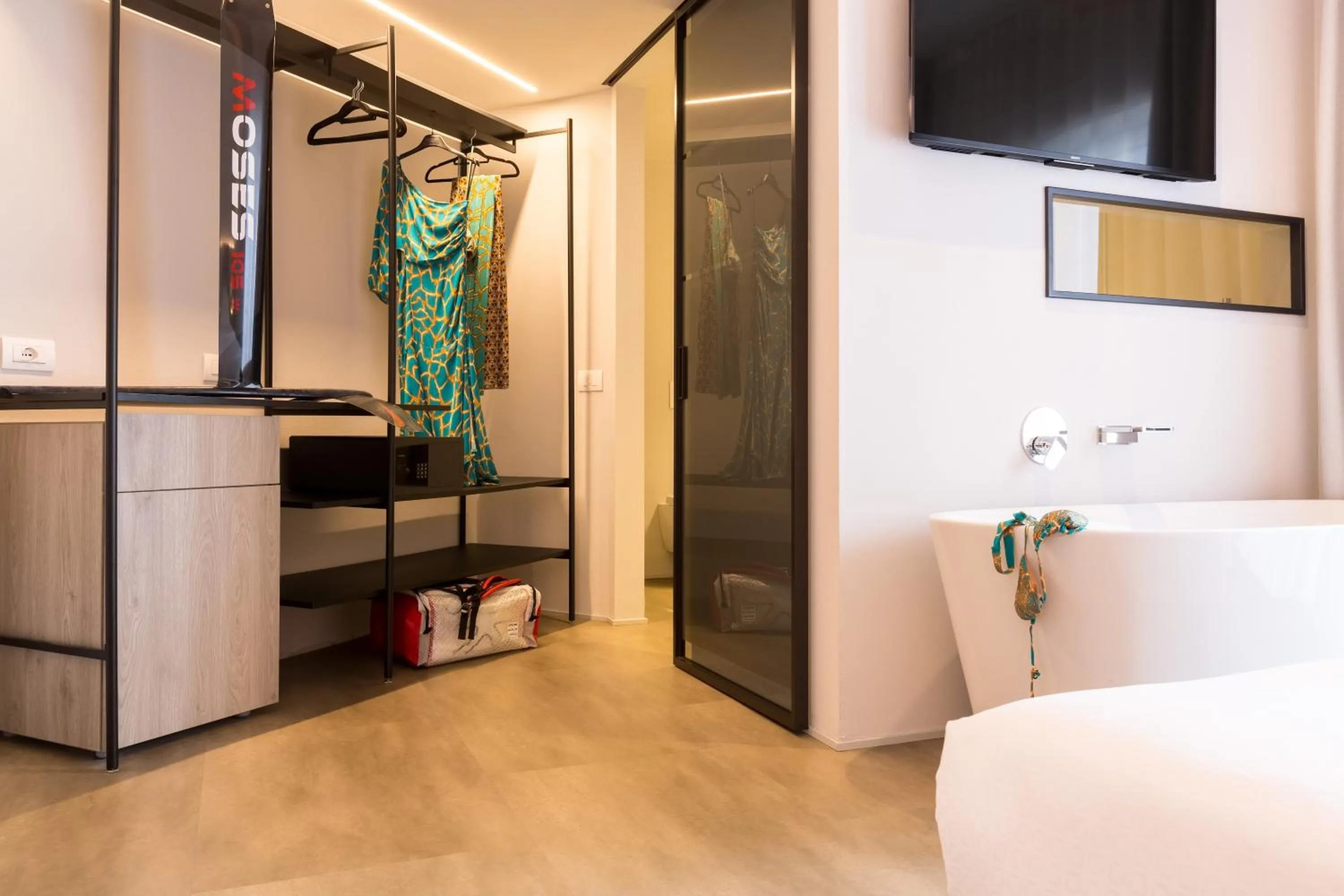 Bathroom, Bed in GoTì Hotel