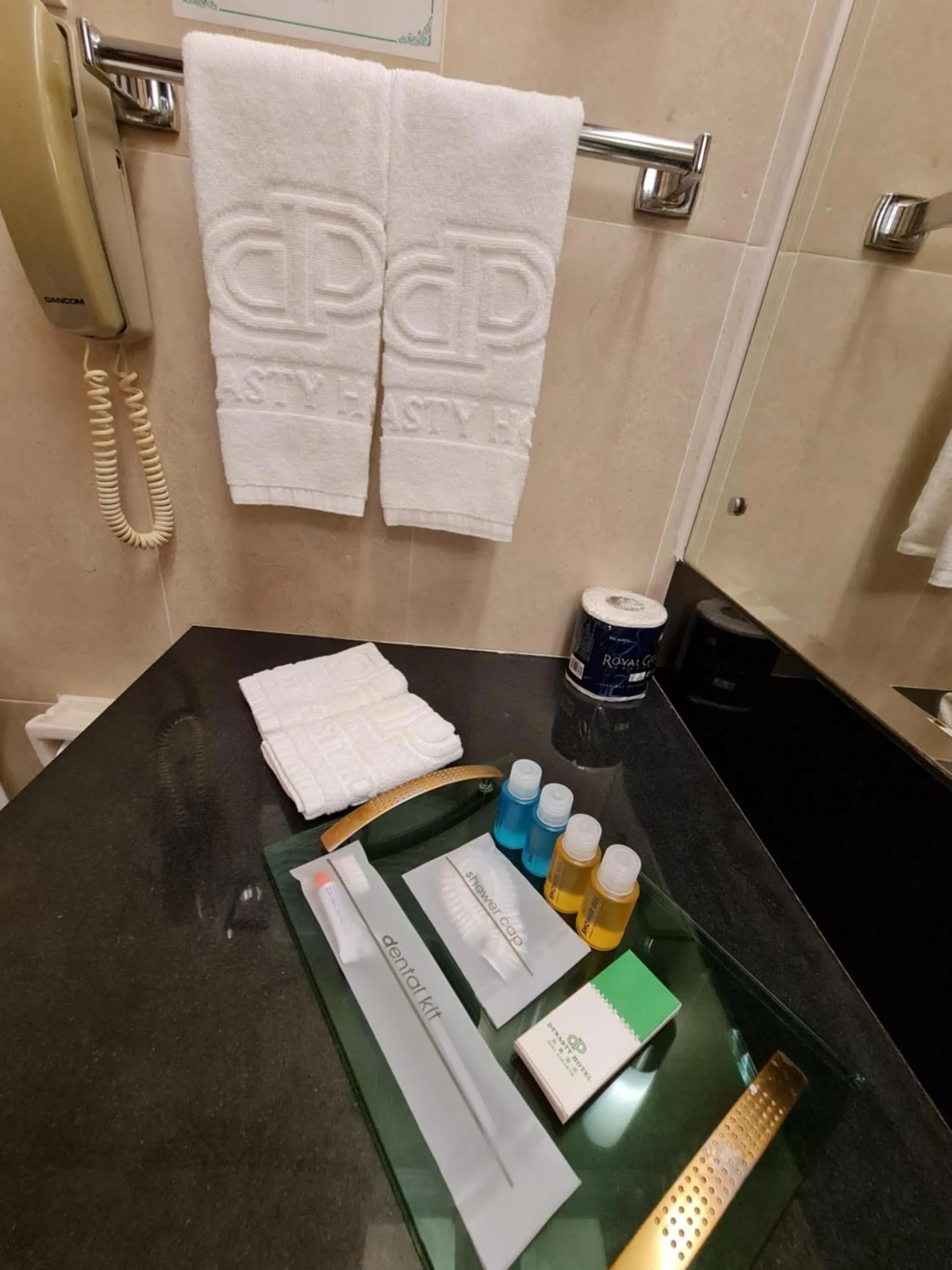 Bathroom in Dynasty Hotel Miri