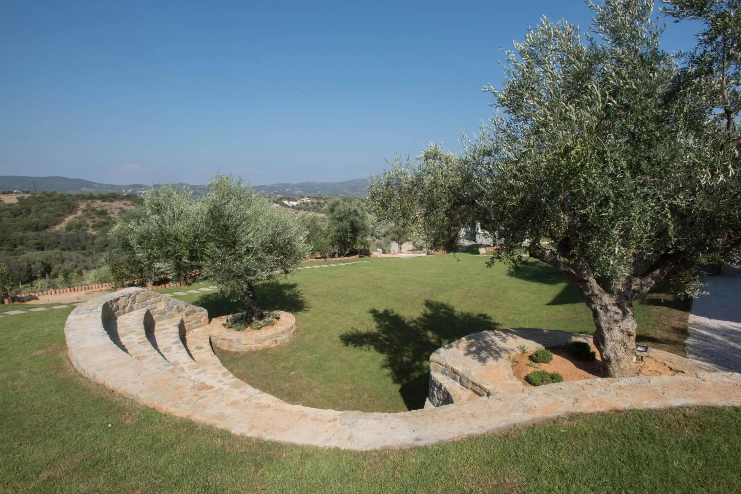 Natural landscape in Kotroni Villas