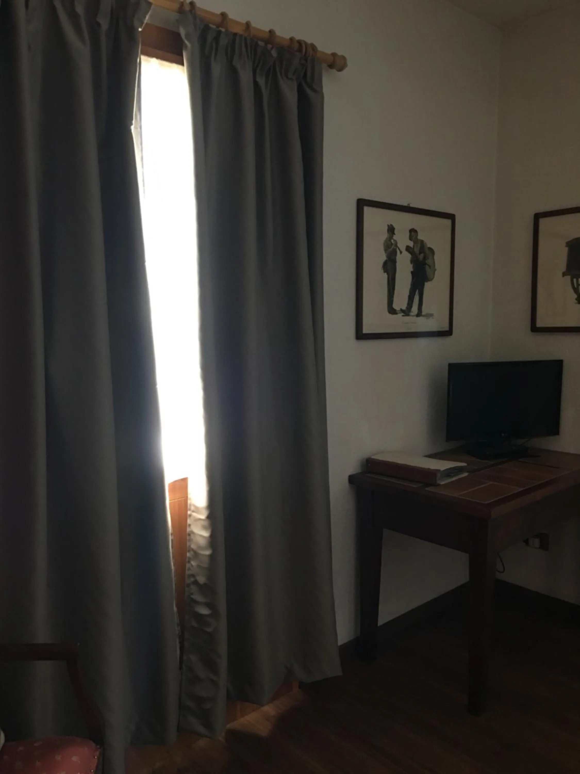 Decorative detail in Le Lierre