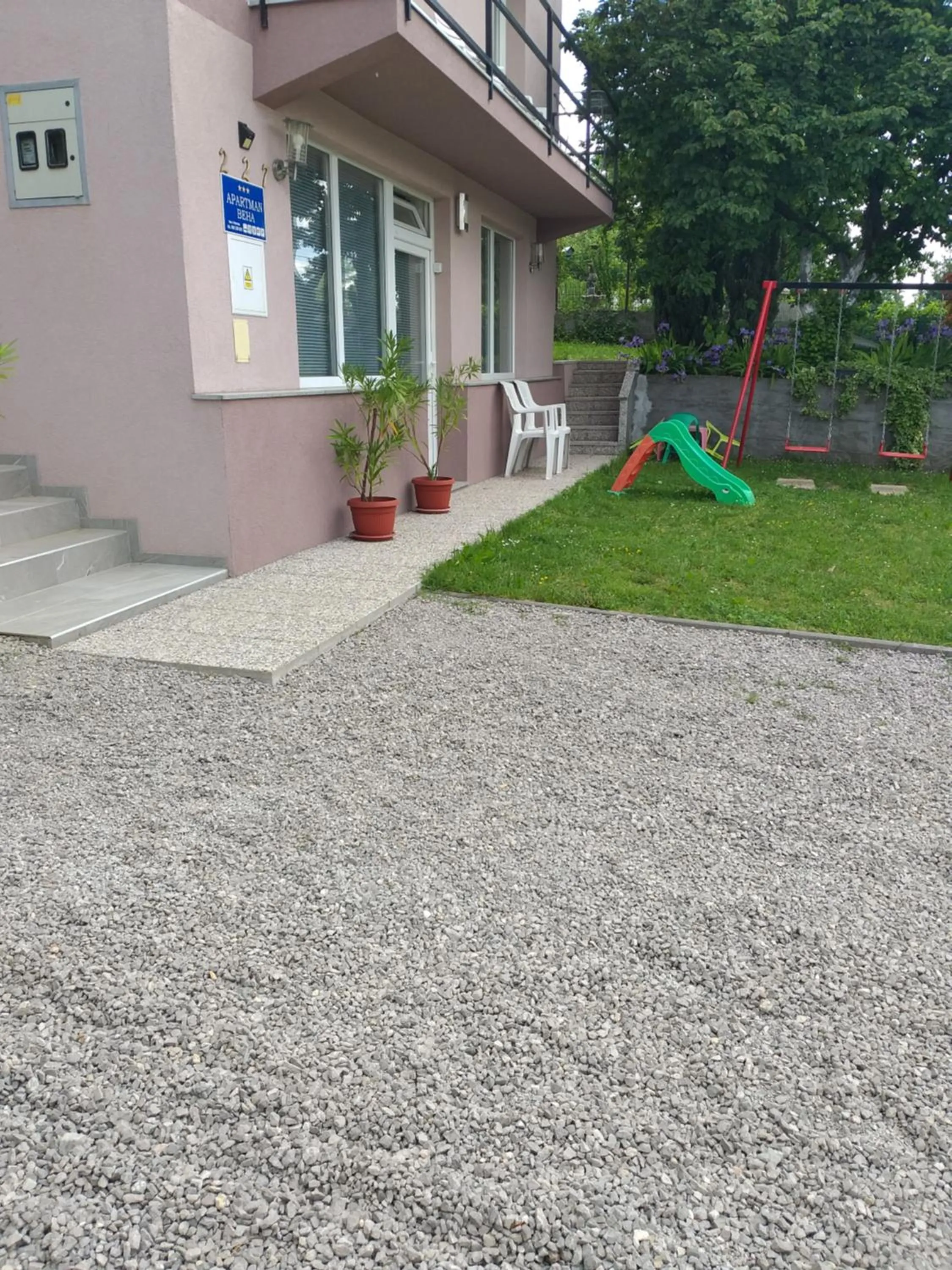 Apartment Beha