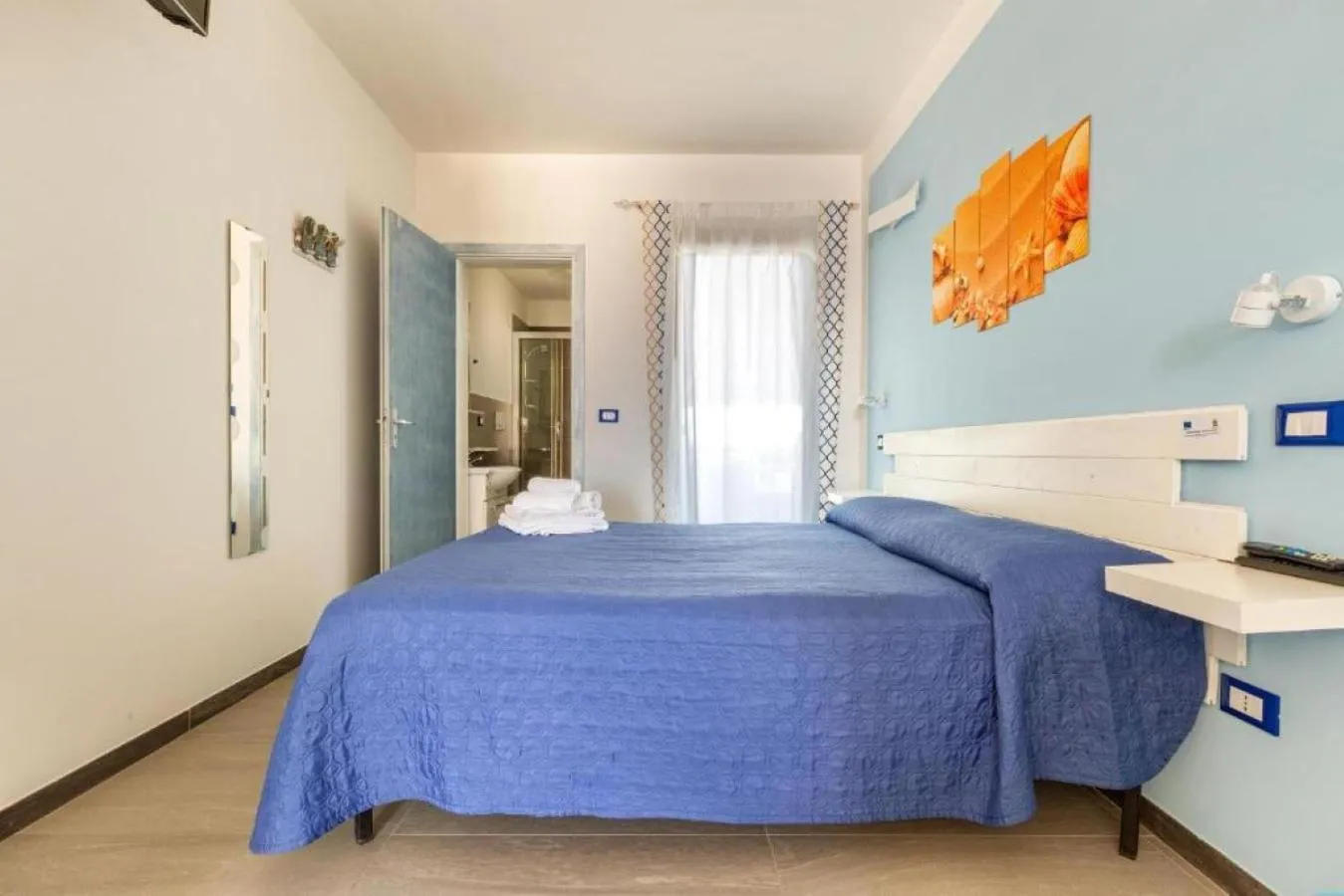 Bed in Maresidence - il Residence sul mare a Torre Pali