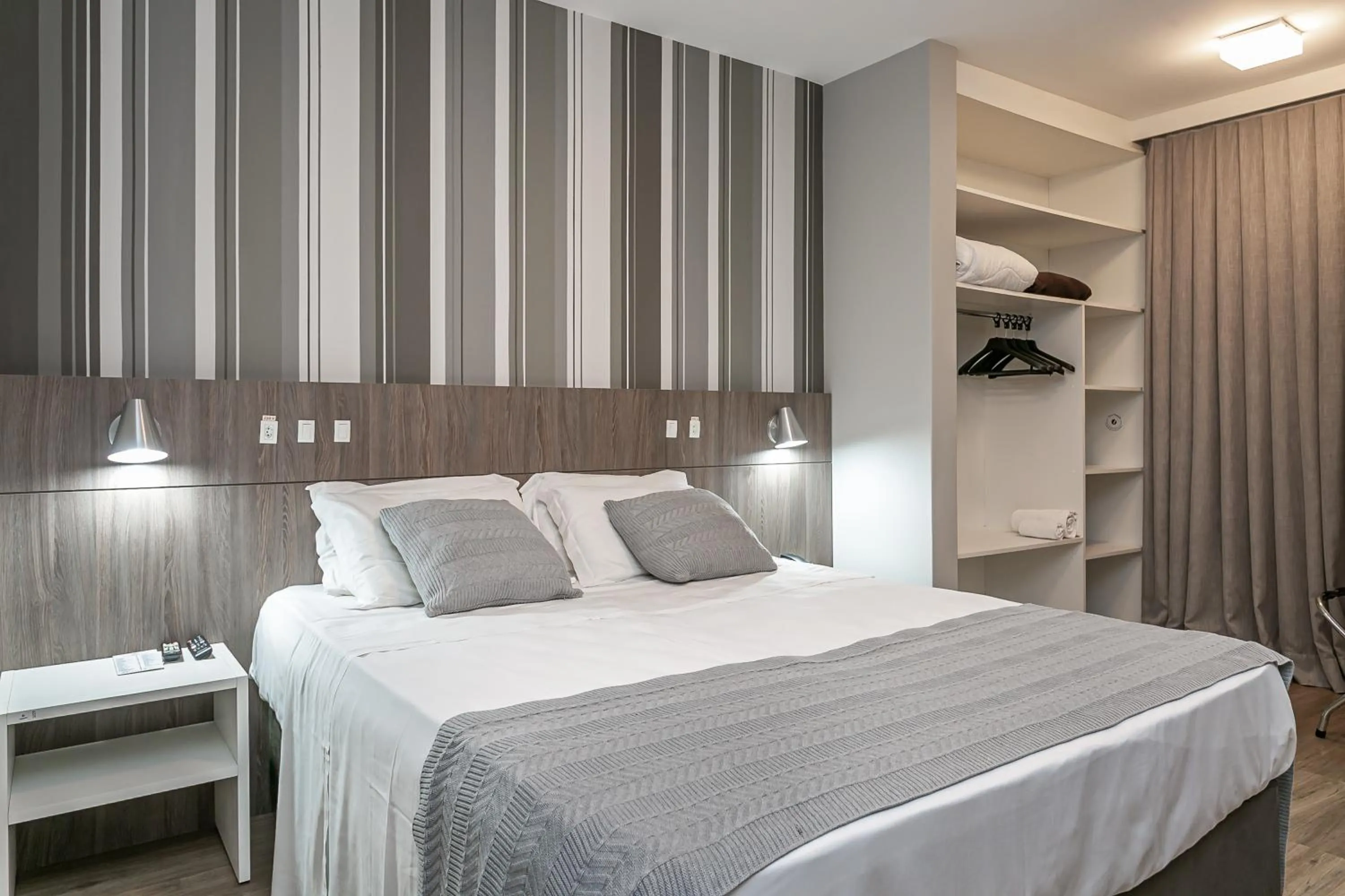 Bedroom, Bed in Valerim Florianópolis